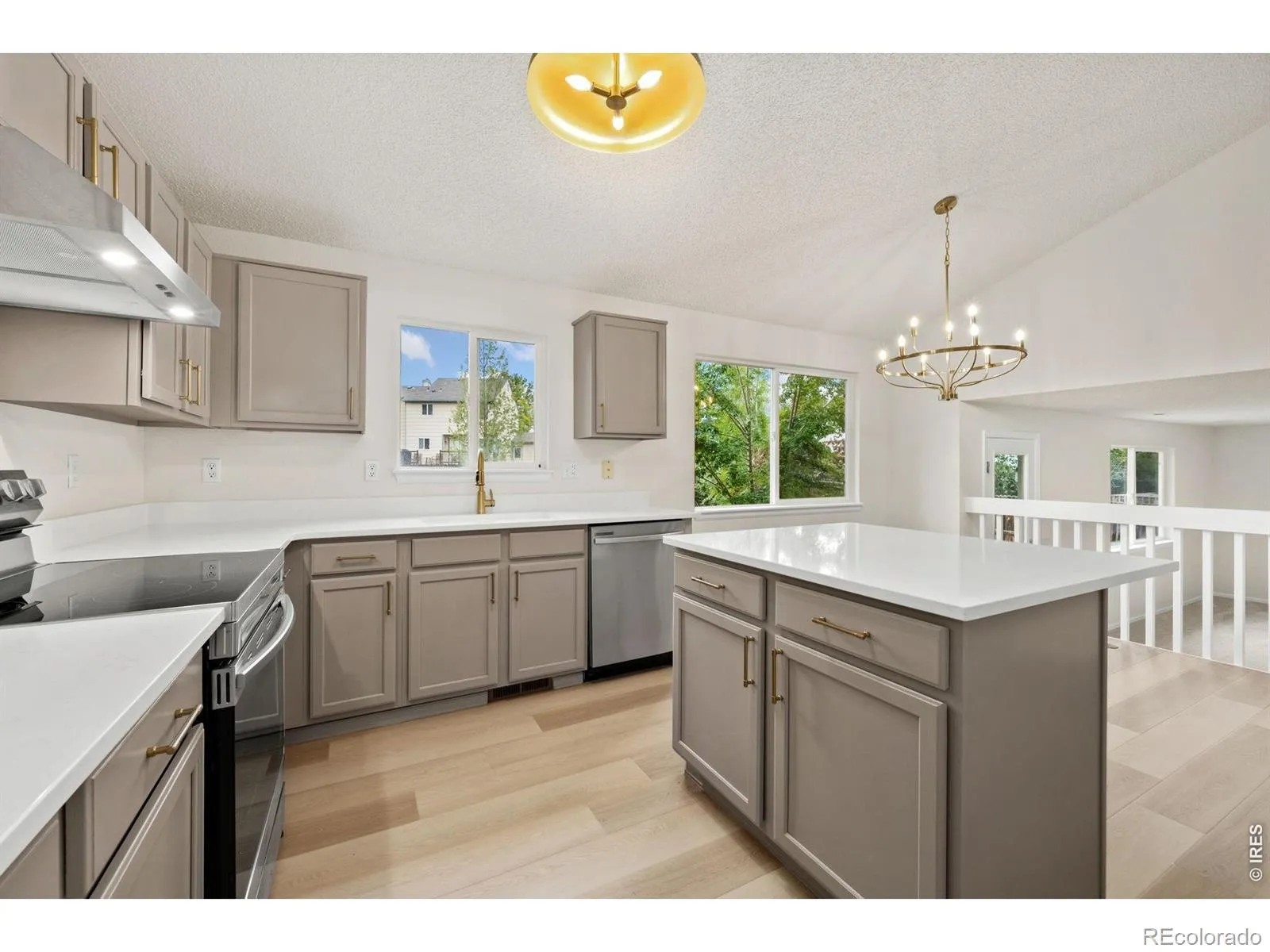 1319 Monarch Drive Longmont CO 80504 MLS #RECIR1059748 05222026001824 1600 8