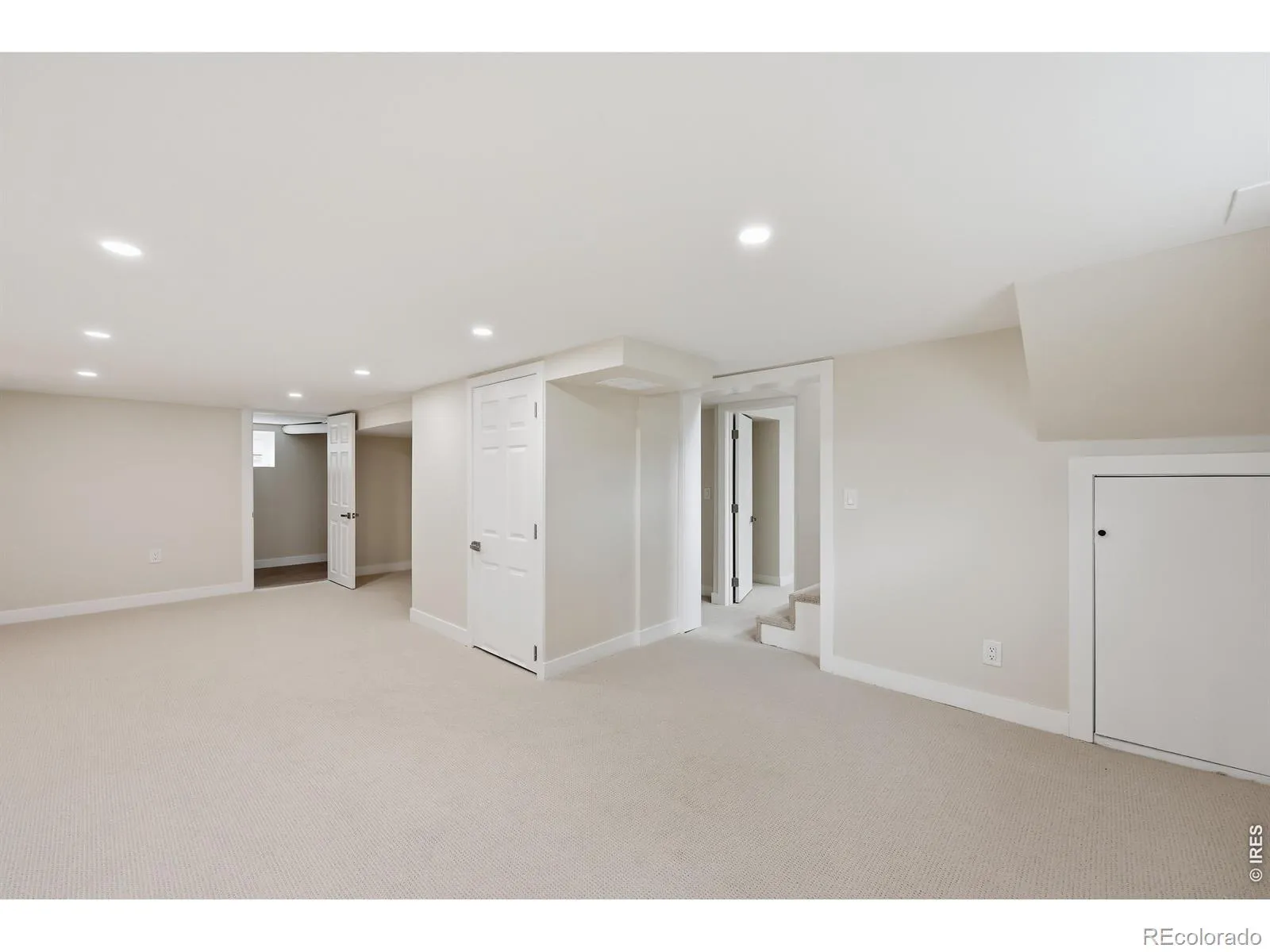 206 Bowen Street Longmont CO 80501 MLS #RECIR1059751 05222026001813 1600 12