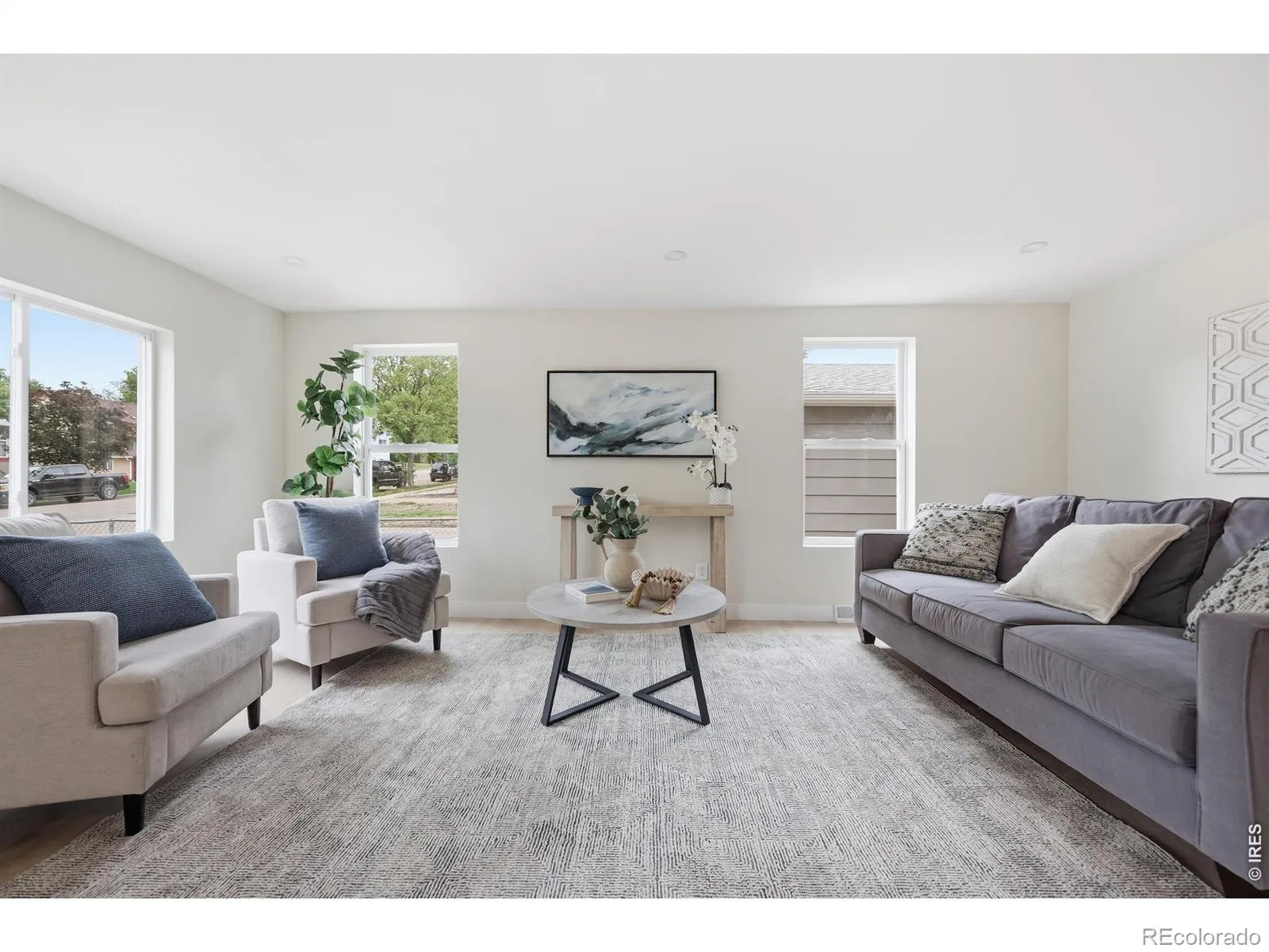 206 Bowen Street Longmont CO 80501 MLS #RECIR1059751 05222026001813 1600 2