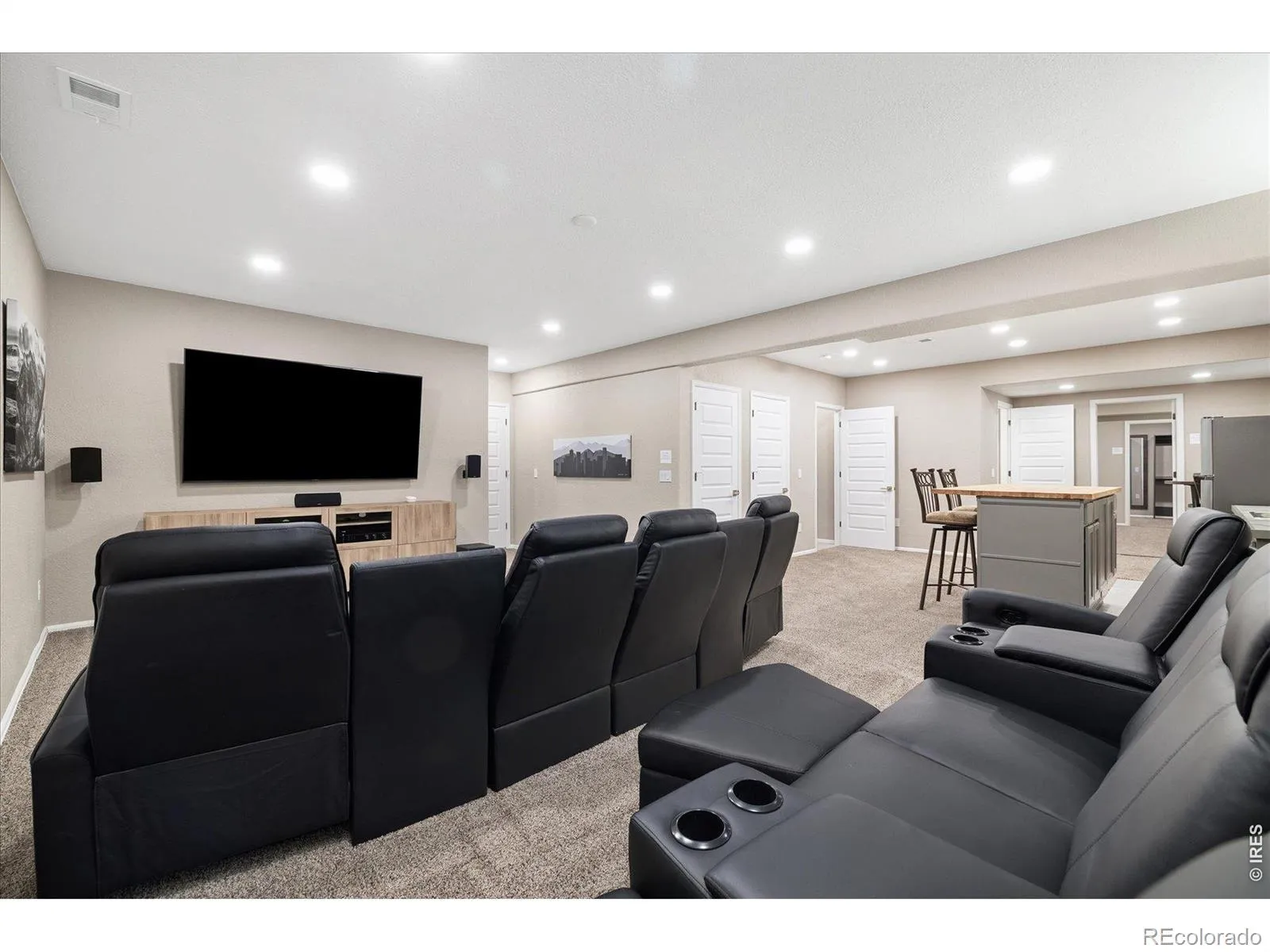 6725 Mentha Drive Castle Rock CO 80108 MLS #RECIR1059807 05232026101713 1600 23
