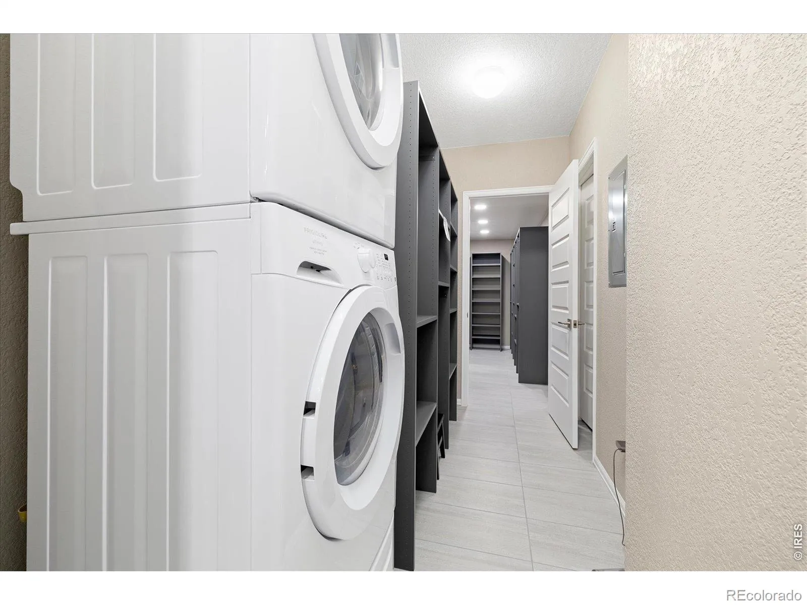 6725 Mentha Drive Castle Rock CO 80108 MLS #RECIR1059807 05232026101713 1600 33
