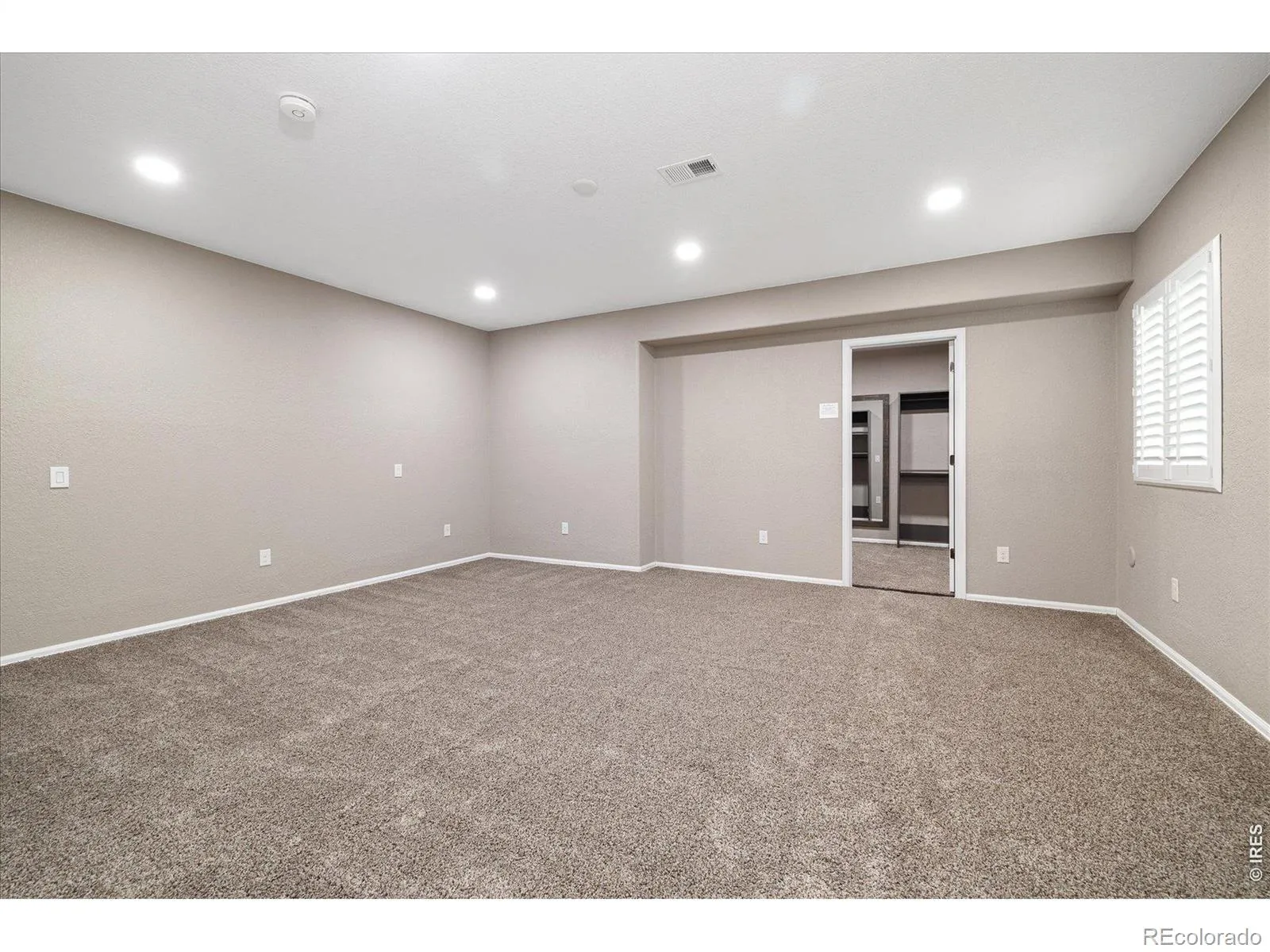 6725 Mentha Drive Castle Rock CO 80108 MLS #RECIR1059807 05232026101713 1600 35
