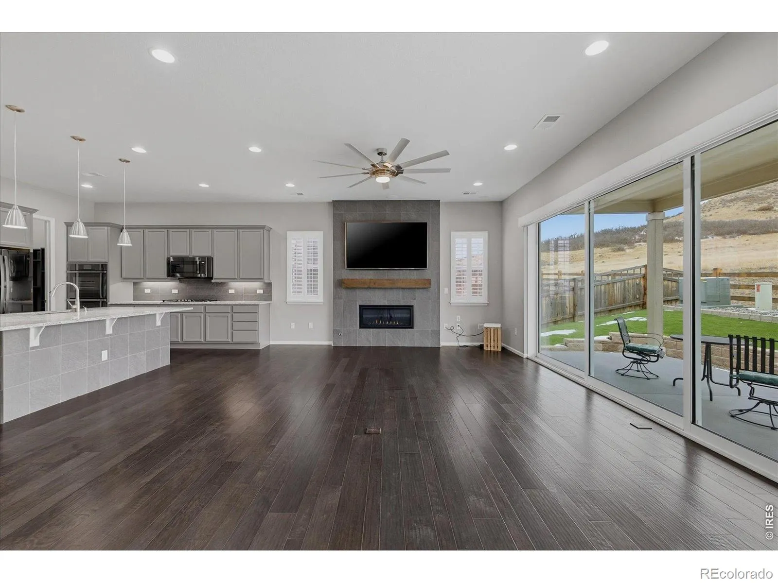 6725 Mentha Drive Castle Rock CO 80108 MLS #RECIR1059807 05232026101713 1600 4
