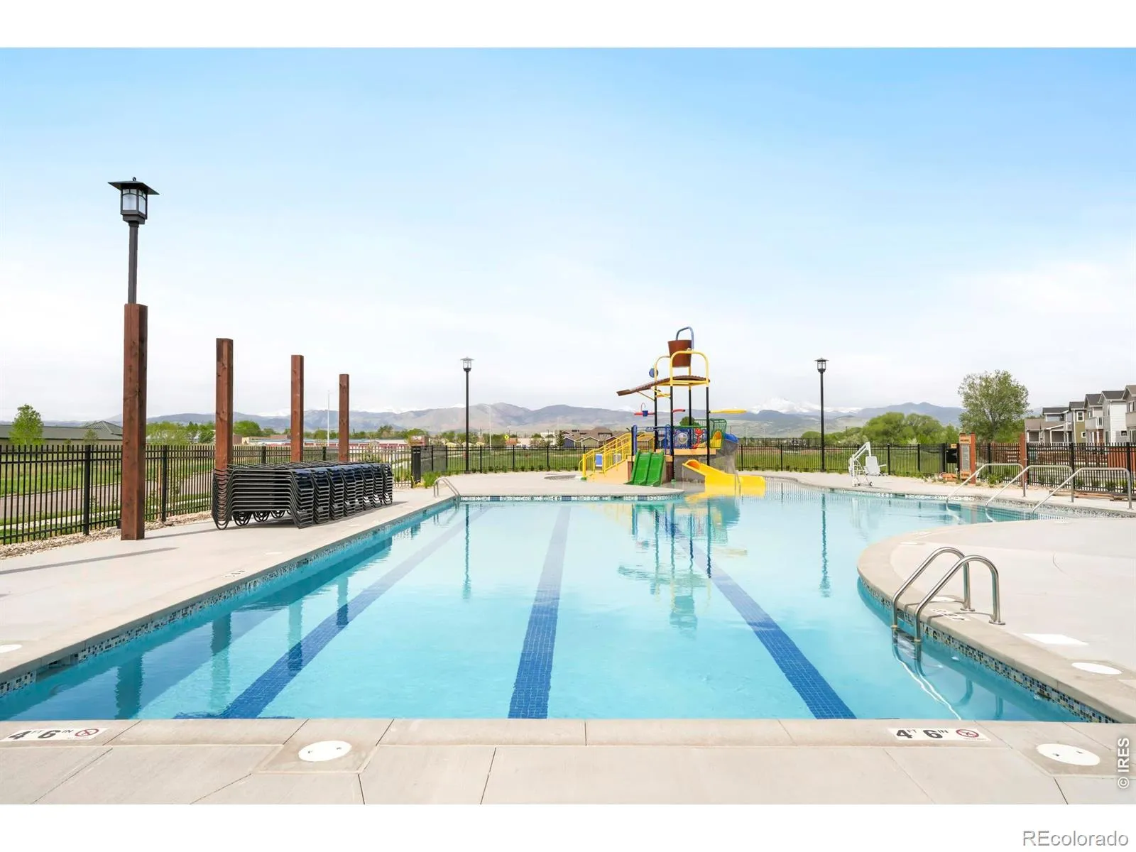 2905 S Flat Circle Longmont CO 80503 MLS #RECIR1059812 05232026204733 1600 26