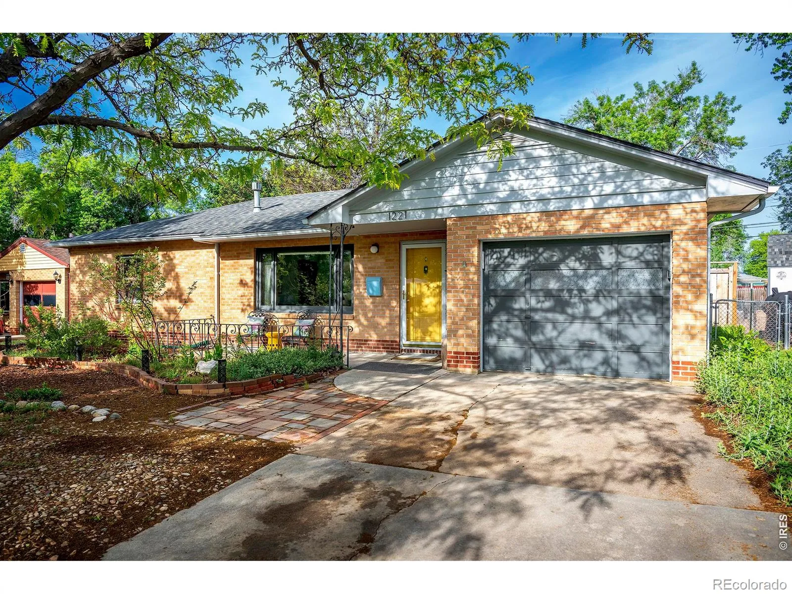 1221 Gay Street Longmont CO 80501 MLS #RECIR1059835 05232026101830 1600 1