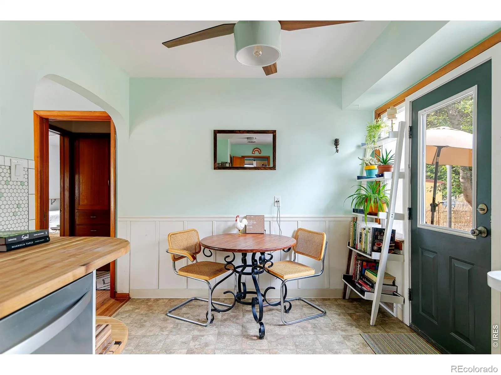1221 Gay Street Longmont CO 80501 MLS #RECIR1059835 05232026101830 1600 11