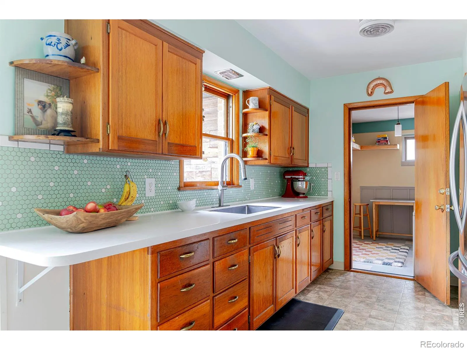 1221 Gay Street Longmont CO 80501 MLS #RECIR1059835 05232026101830 1600 13