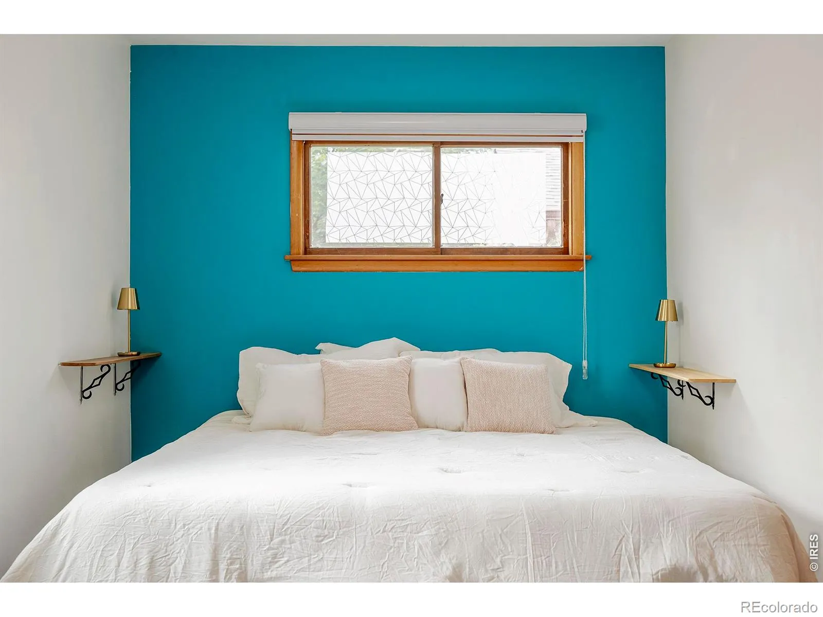 1221 Gay Street Longmont CO 80501 MLS #RECIR1059835 05232026101830 1600 16