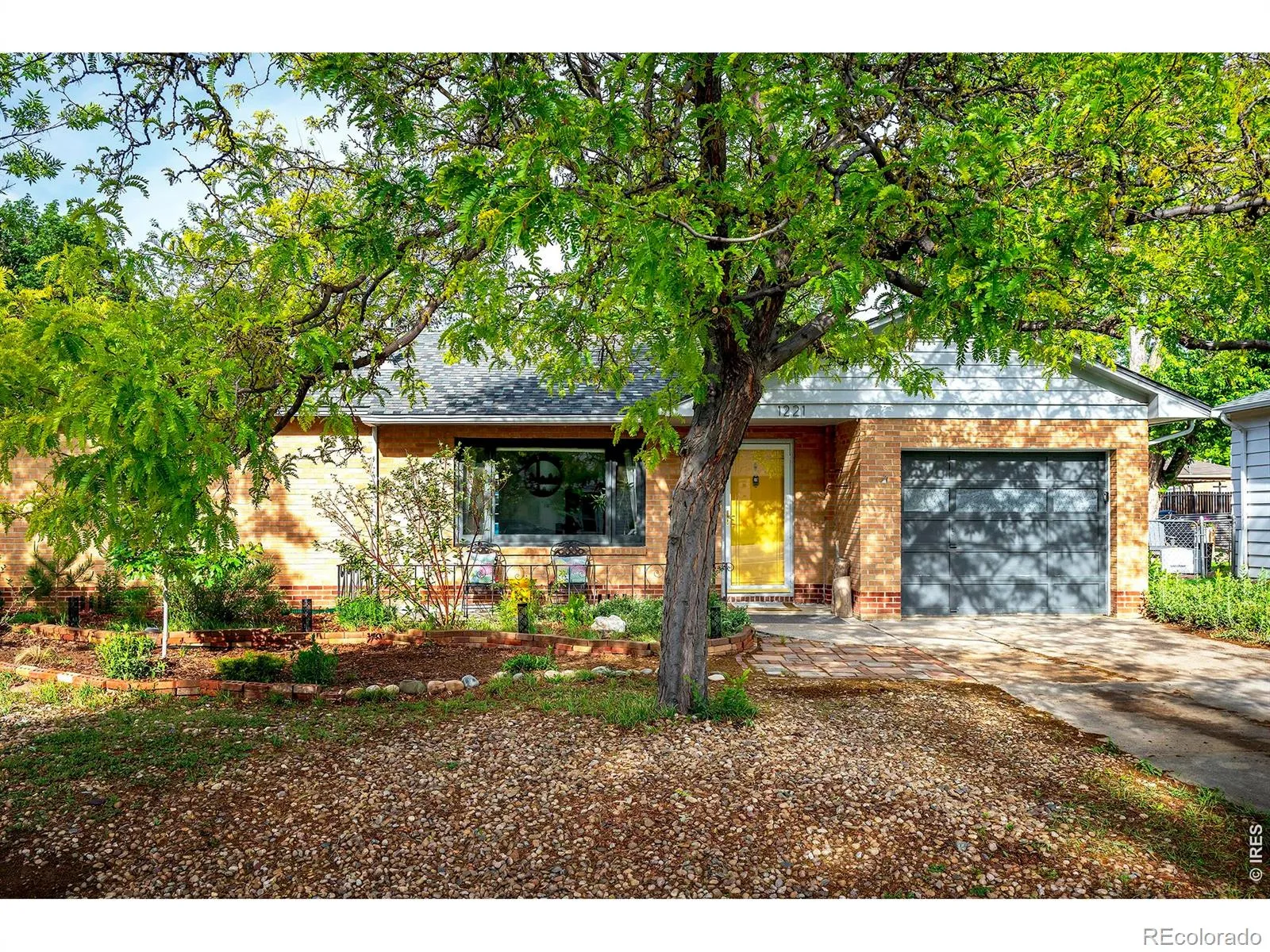 1221 Gay Street Longmont CO 80501 MLS #RECIR1059835 05232026101830 1600 38