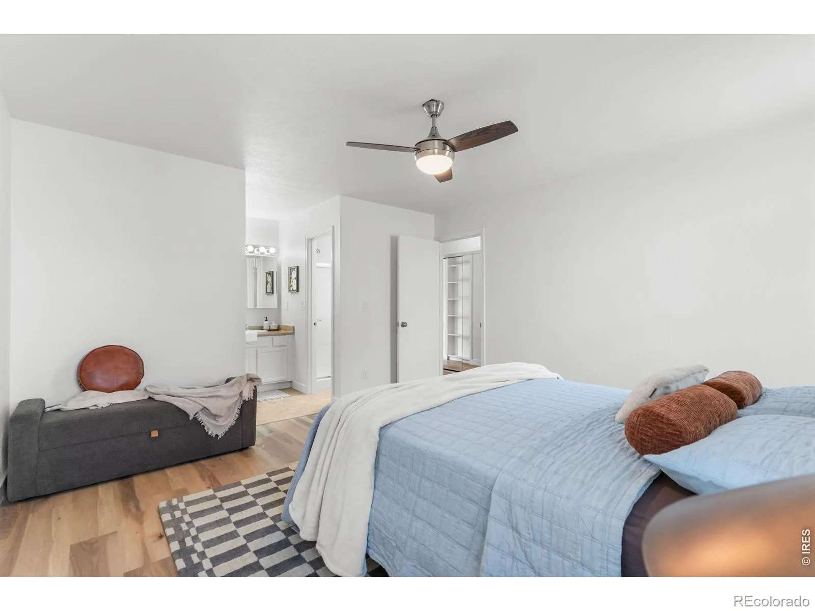 635 S Joplin Street Aurora CO 80017 MLS #RECIR1059848 05232026101919 1600 24