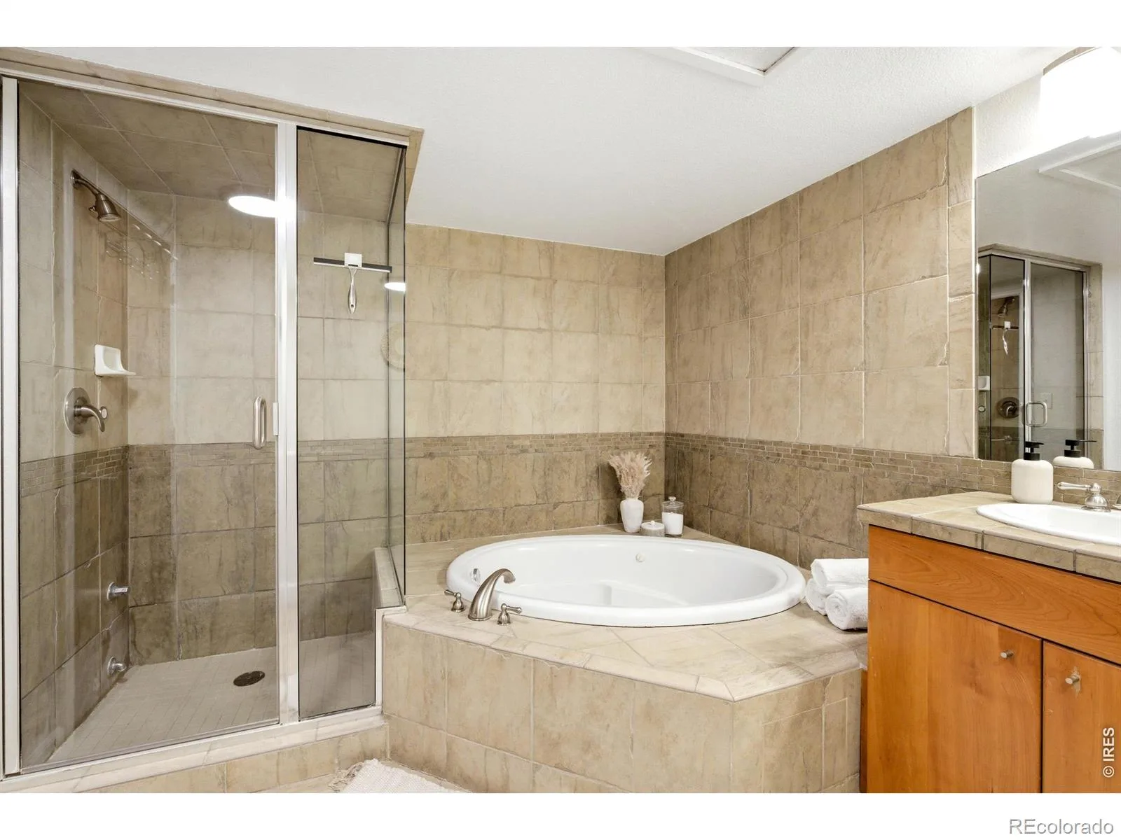 2245 Blake Street #J Denver CO 80205 | MLS #RECIR1059860 07012026115253 1600 15