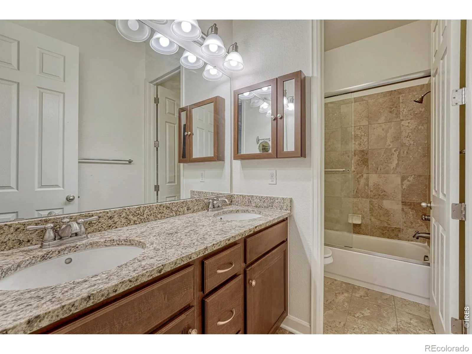 10429 Sierra Ridge Drive Parker CO 80134 MLS #REC6804342 05232026102149 1600 26
