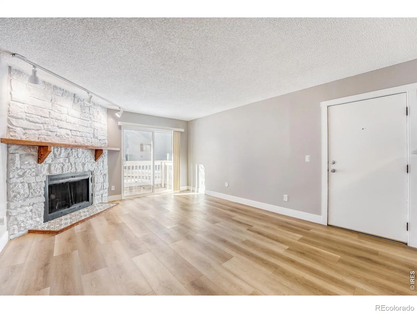 14453 E Jewell Avenue #104 Aurora CO 80012 MLS #RECIR1059889 05242026053009 1600 2