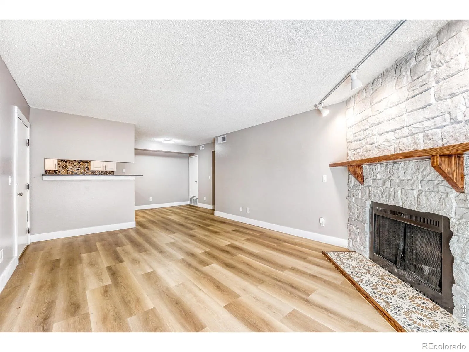 14453 E Jewell Avenue #104 Aurora CO 80012 MLS #RECIR1059889 05242026053009 1600 3