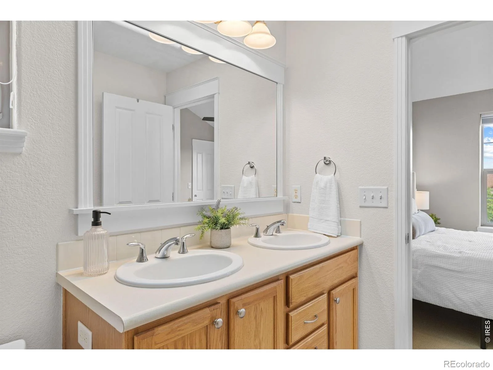 1508 Harvest Drive Lafayette CO 80026 | MLS #RECIR1059904 07302026001621 1600 29
