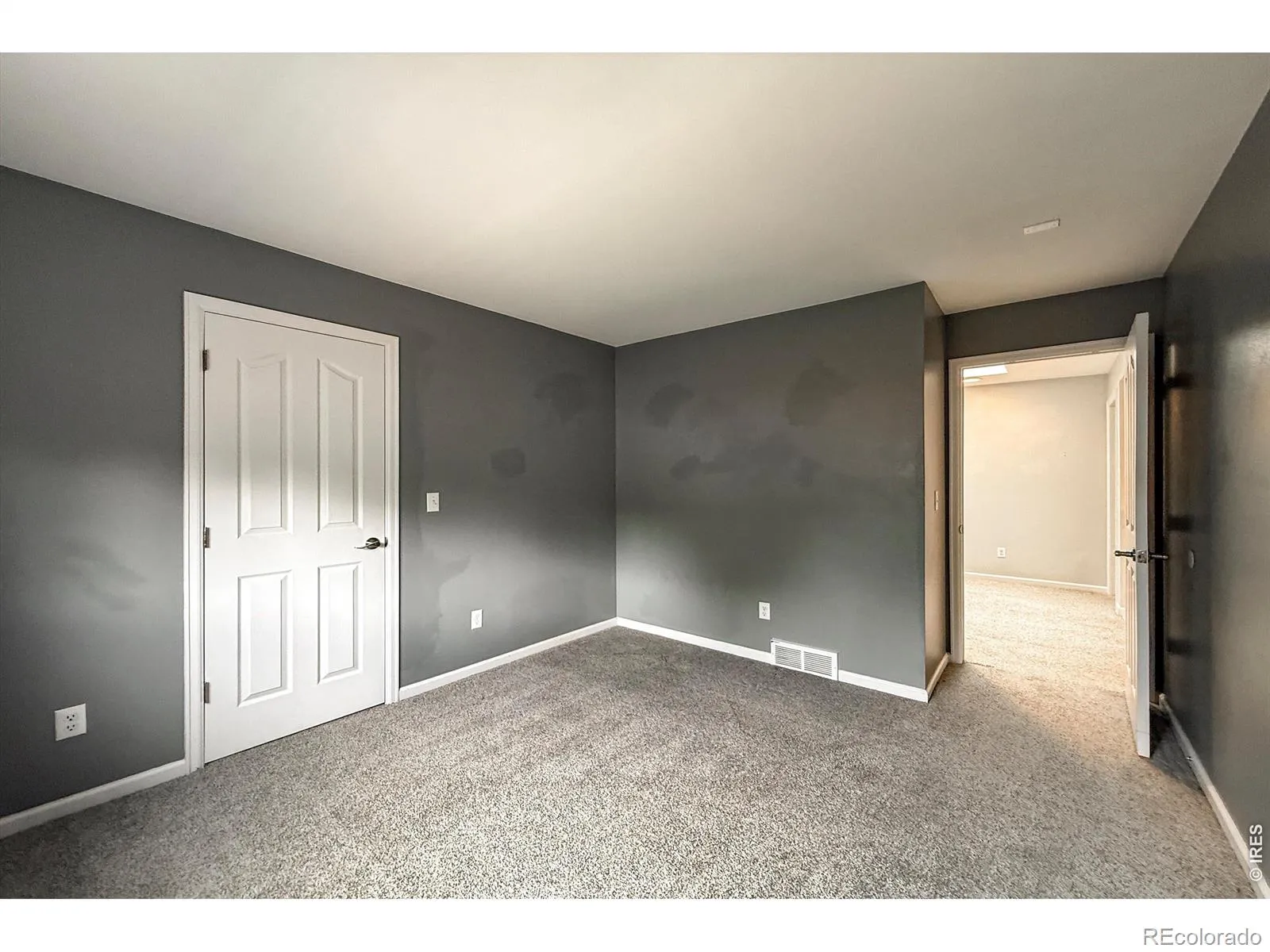 584 Sugar Mill Place Longmont CO 80504 MLS #RECIR1059915 05232026165552 1600 35