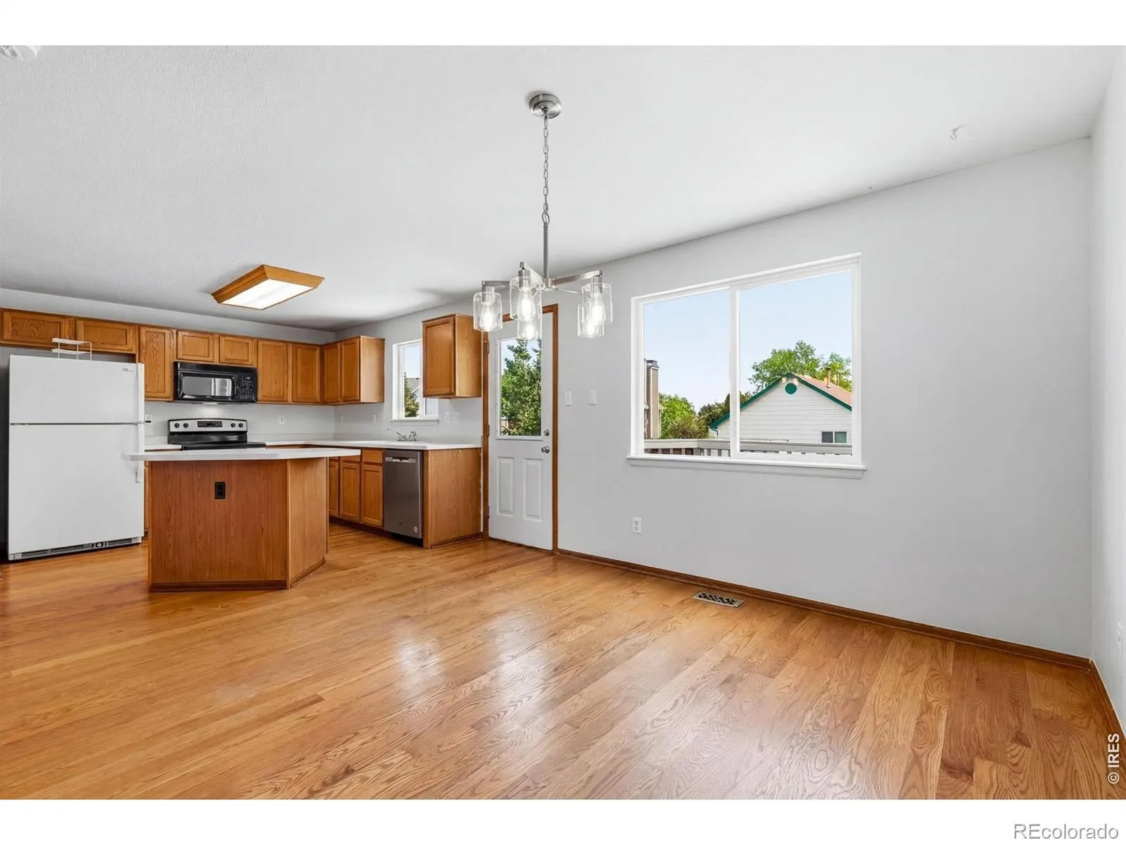 13494 Pecos Street Westminster CO 80234 MLS #RECIR1059973 05252026235133 1600 10