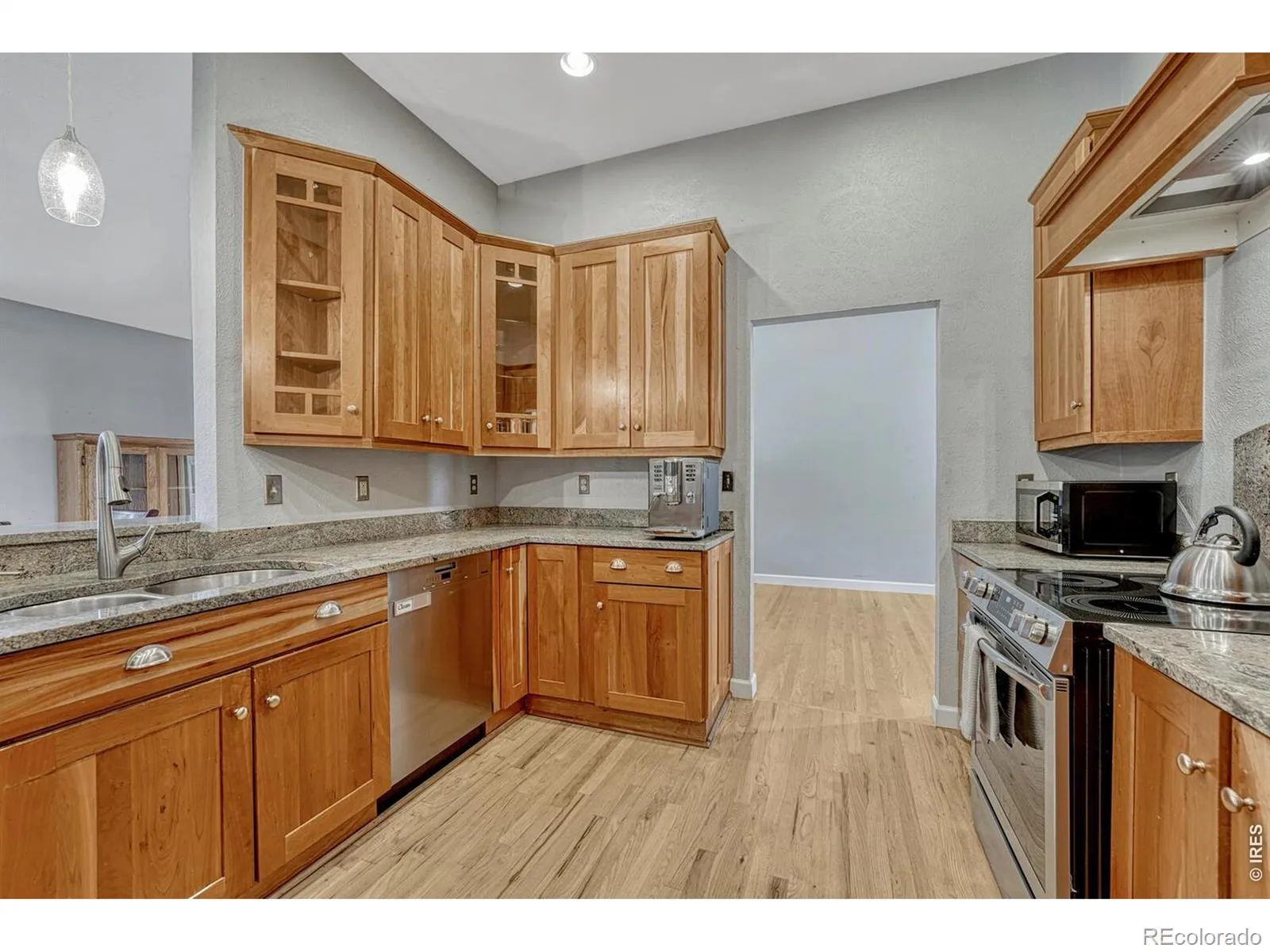 7909 S Poplar Way Centennial CO 80112 MLS #RECIR1060020 05262026212933 1600 5
