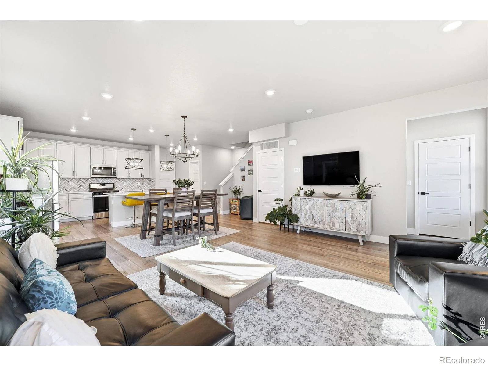 8453 Gladiola Court #A Arvada CO 80005 | MLS #RECIR1060071 08112026215522 1600 6