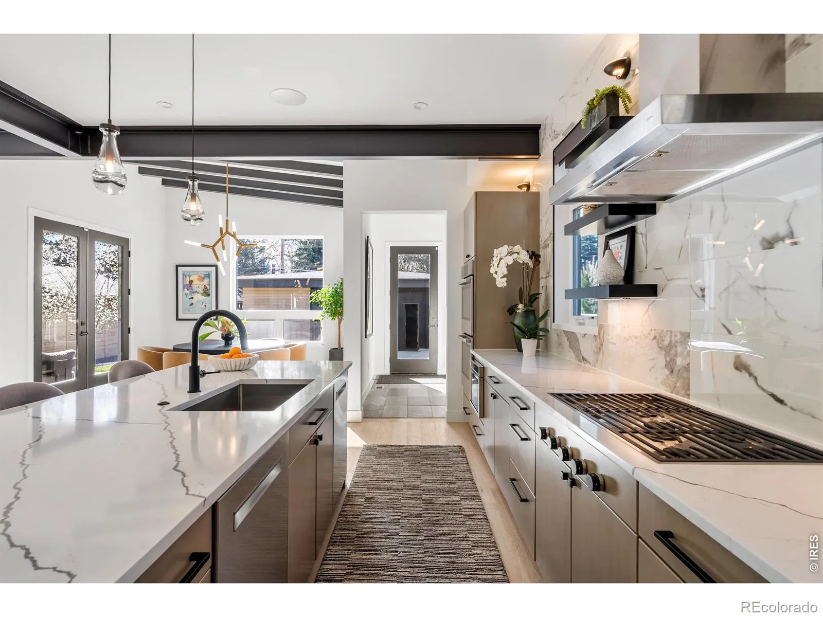 1983 S Saint Paul Street Denver CO 80210 MLS #RECIR1060089 05282026020936 1600 10