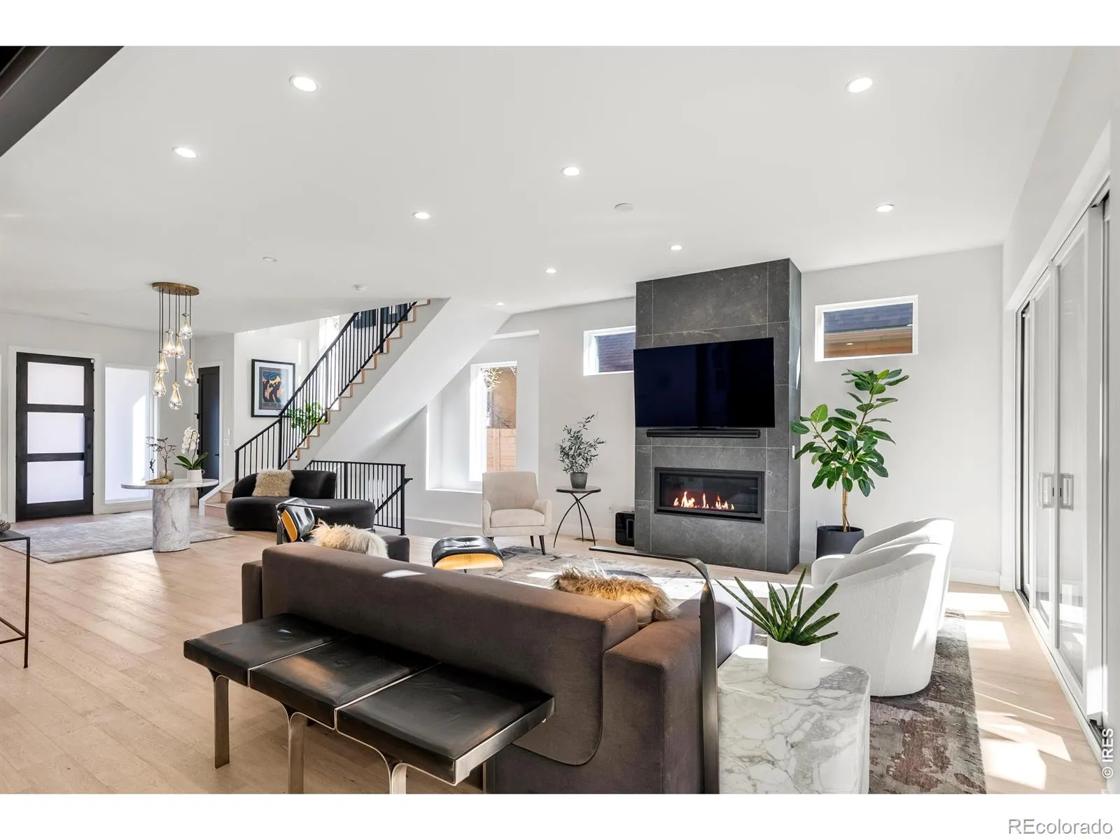 1983 S Saint Paul Street Denver CO 80210 MLS #RECIR1060089 05282026020936 1600 4