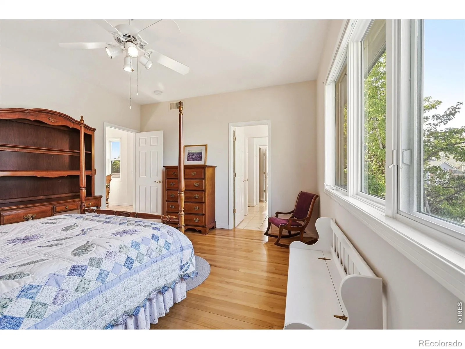 547 Sawtooth Point Lafayette CO 80026 MLS #RECIR1060136 05282026030724 1600 26