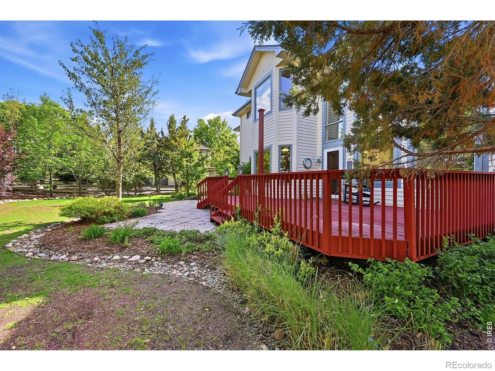 547 Sawtooth Point Lafayette CO 80026 MLS #RECIR1060136 05282026030724 1600 34