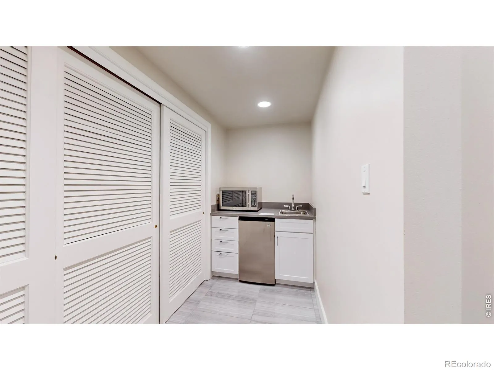 463 Locust Street Denver CO 80220 MLS #RECIR1060138 05282026023721 1600 39