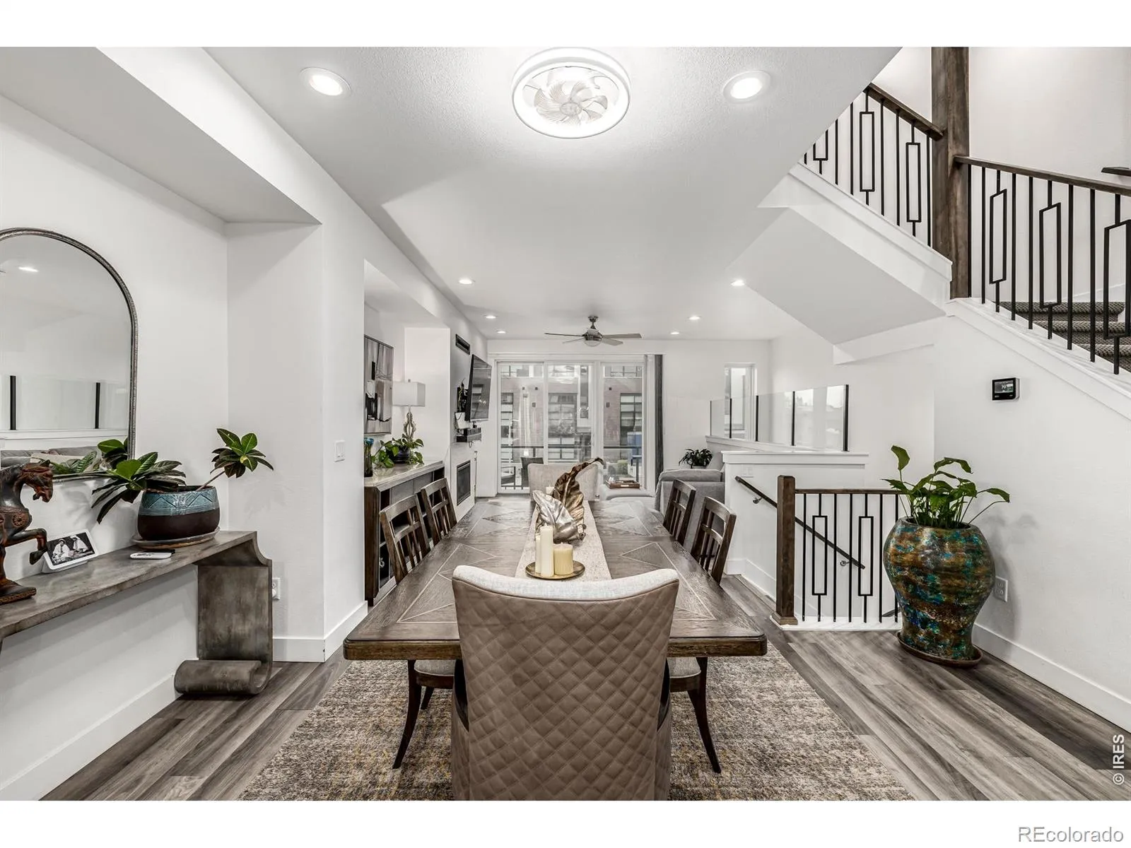 6820 E Lowry Boulevard Denver CO 80230 MLS #RECIR1060181 05282026043110 1600 12