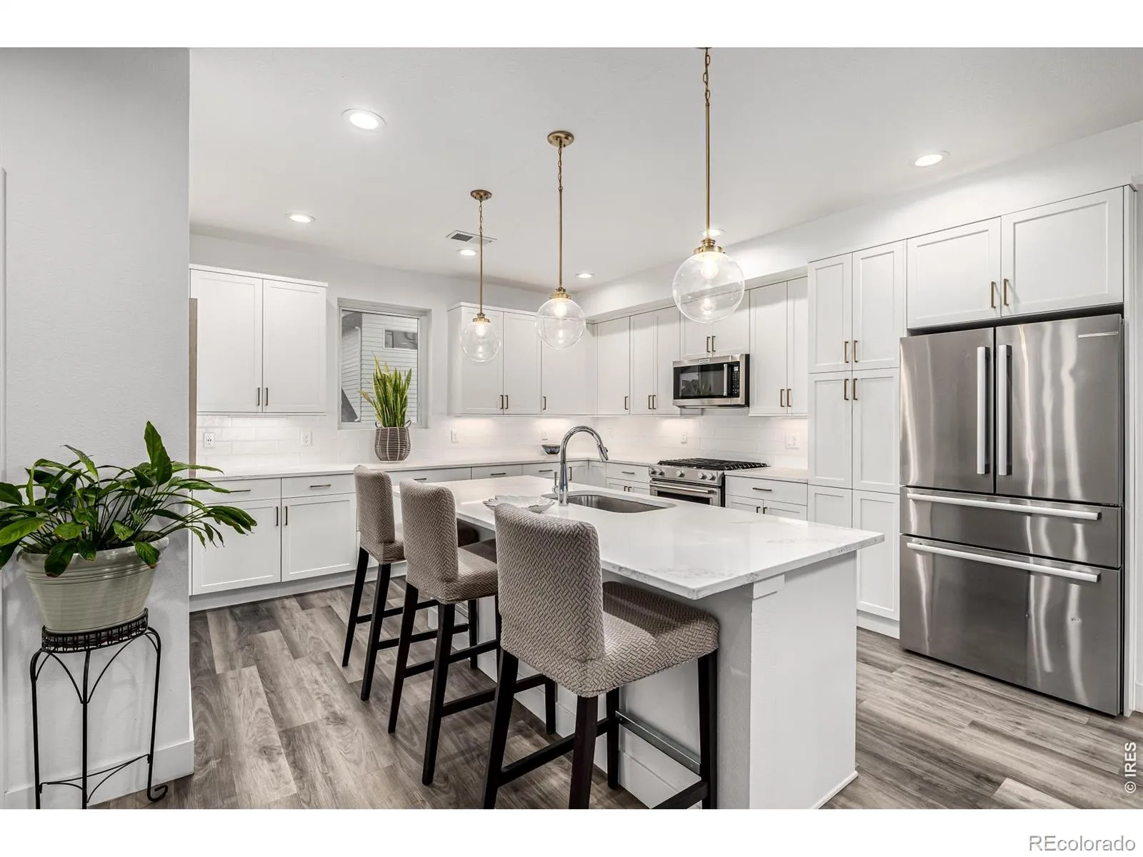 6820 E Lowry Boulevard Denver CO 80230 MLS #RECIR1060181 05282026043110 1600 13