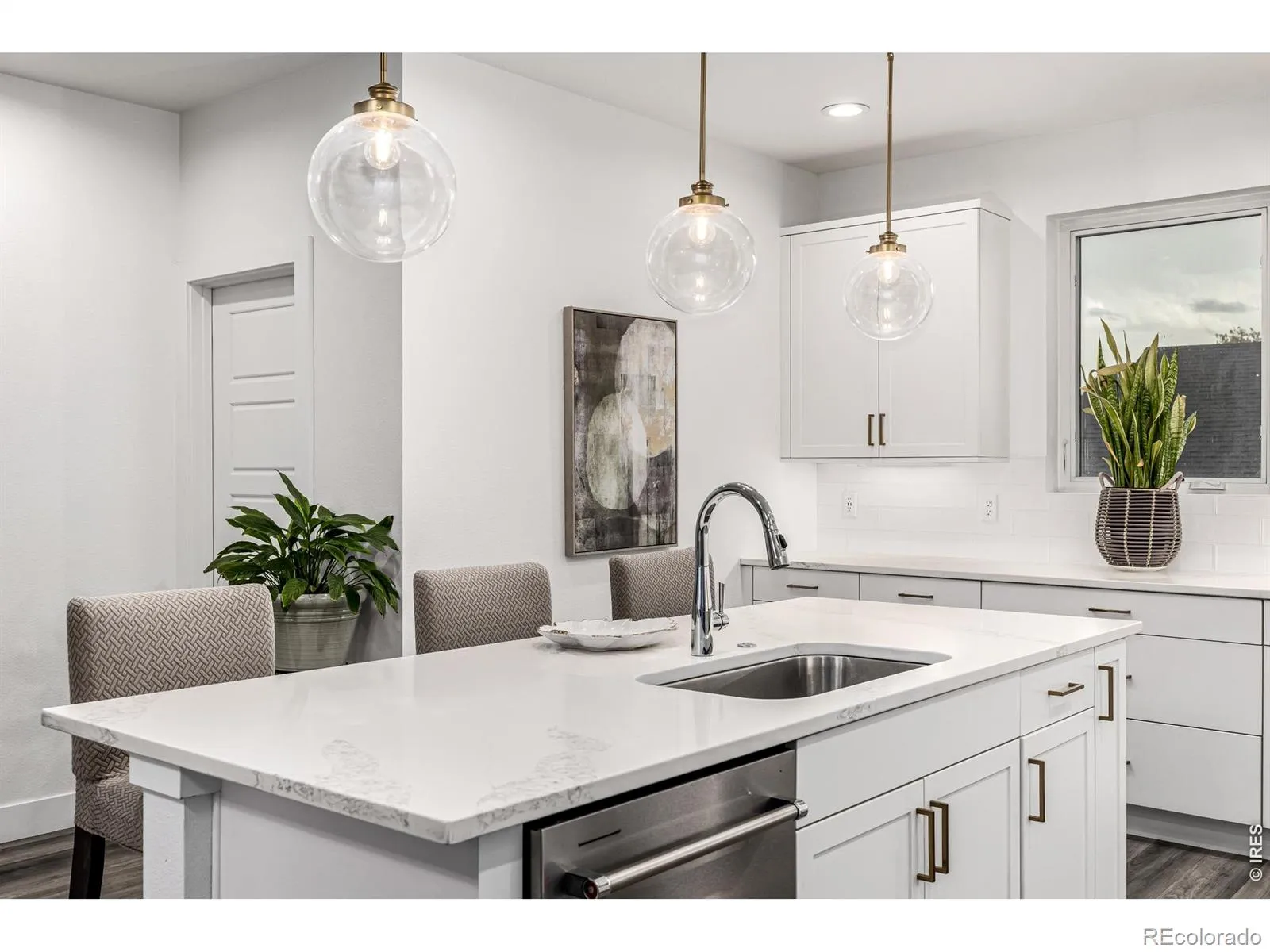 6820 E Lowry Boulevard Denver CO 80230 MLS #RECIR1060181 05282026043110 1600 16