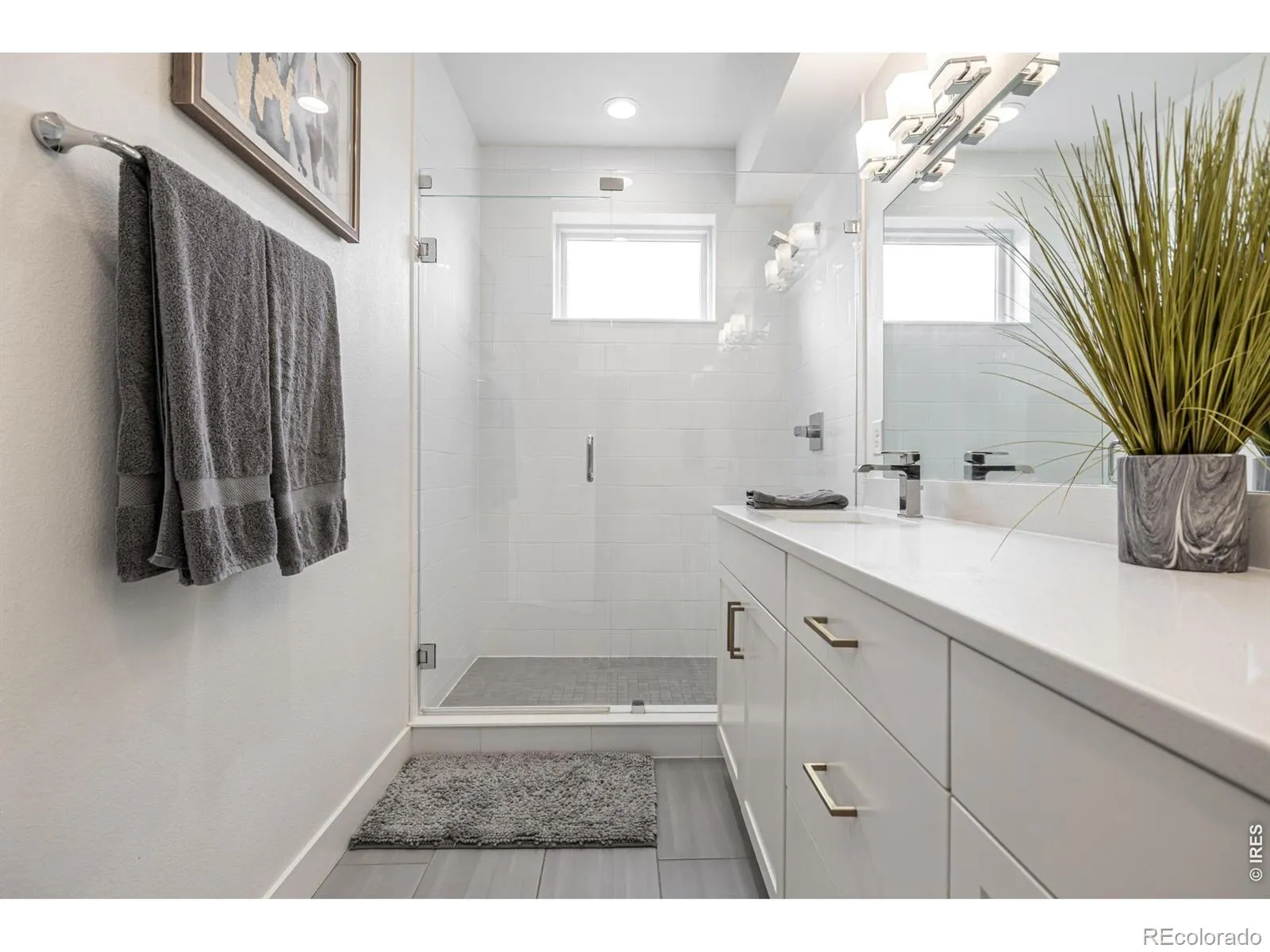 6820 E Lowry Boulevard Denver CO 80230 MLS #RECIR1060181 05282026043110 1600 24
