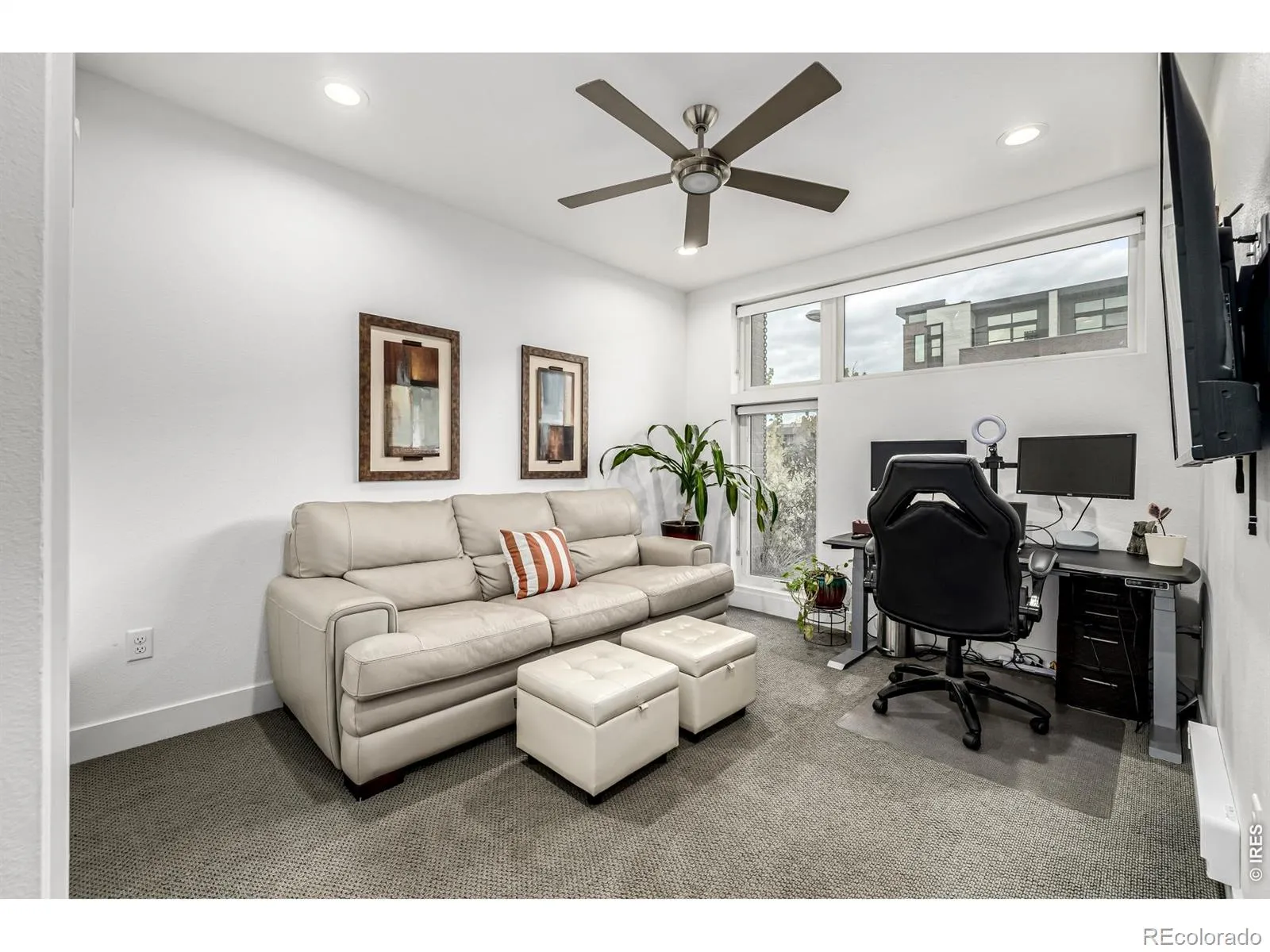 6820 E Lowry Boulevard Denver CO 80230 MLS #RECIR1060181 05282026043110 1600 27