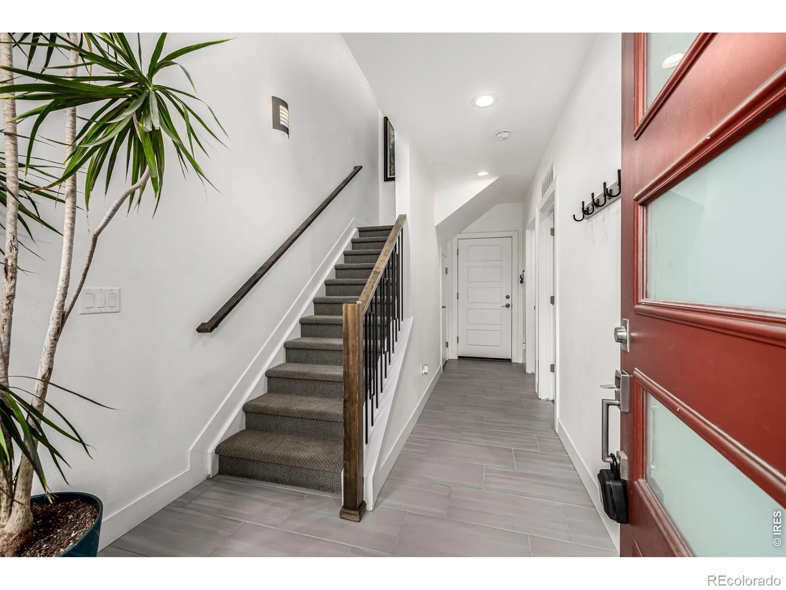 6820 E Lowry Boulevard Denver CO 80230 MLS #RECIR1060181 05282026043110 1600 3