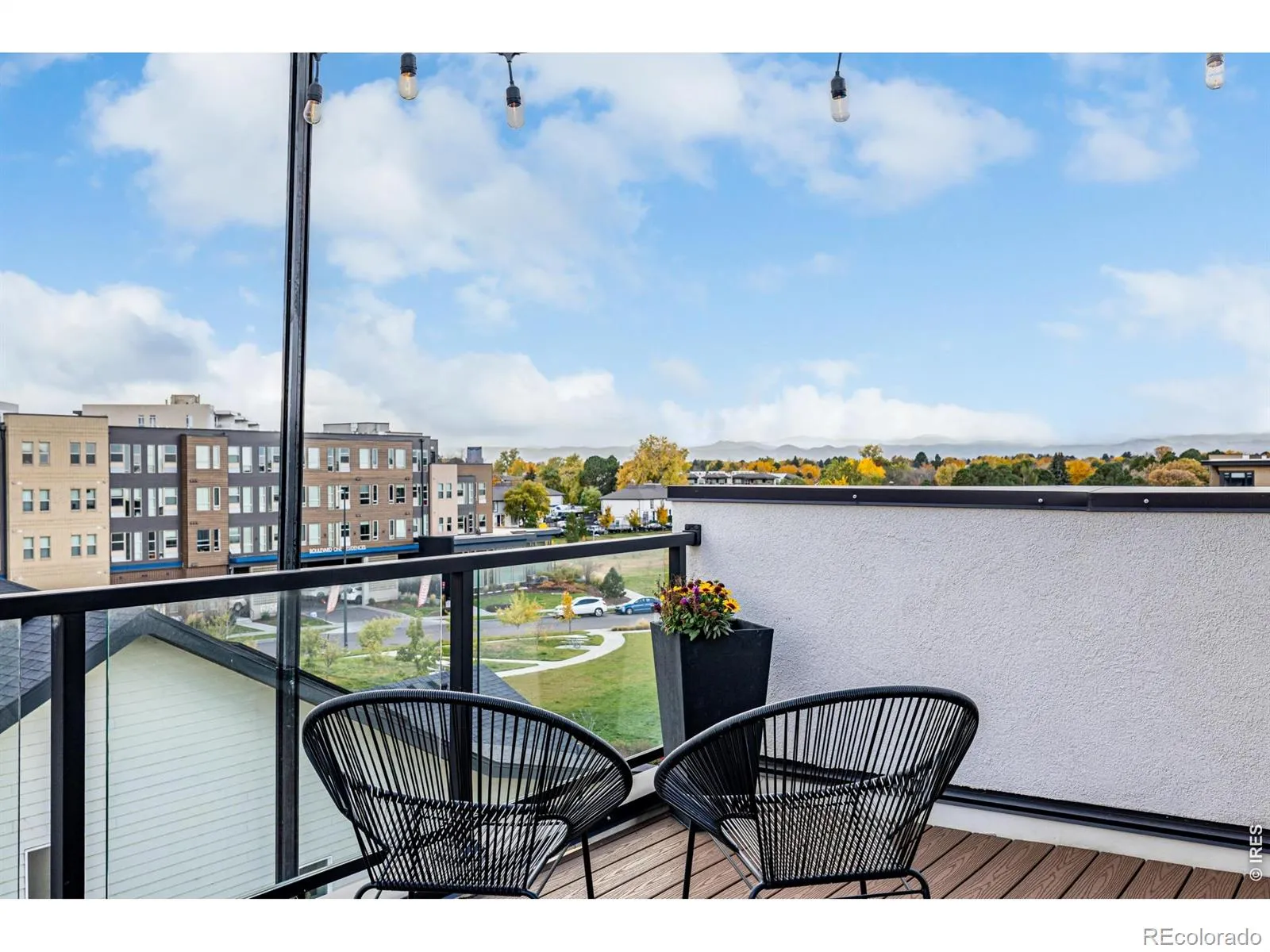 6820 E Lowry Boulevard Denver CO 80230 MLS #RECIR1060181 05282026043110 1600 35