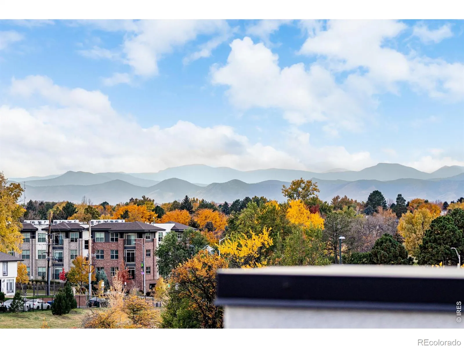 6820 E Lowry Boulevard Denver CO 80230 MLS #RECIR1060181 05282026043110 1600 40