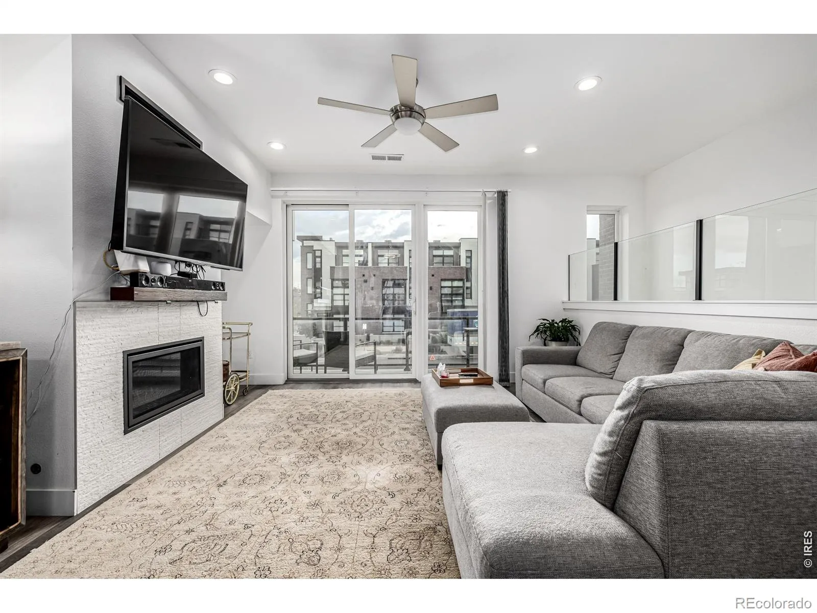 6820 E Lowry Boulevard Denver CO 80230 MLS #RECIR1060181 05282026043110 1600 5