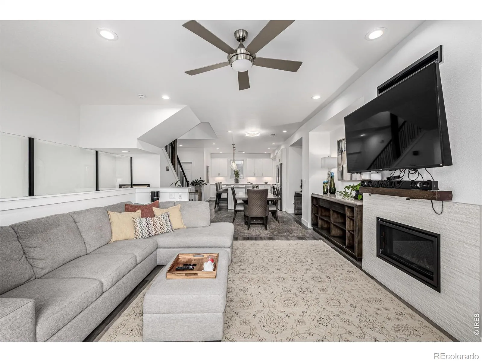 6820 E Lowry Boulevard Denver CO 80230 MLS #RECIR1060181 05282026043110 1600 9