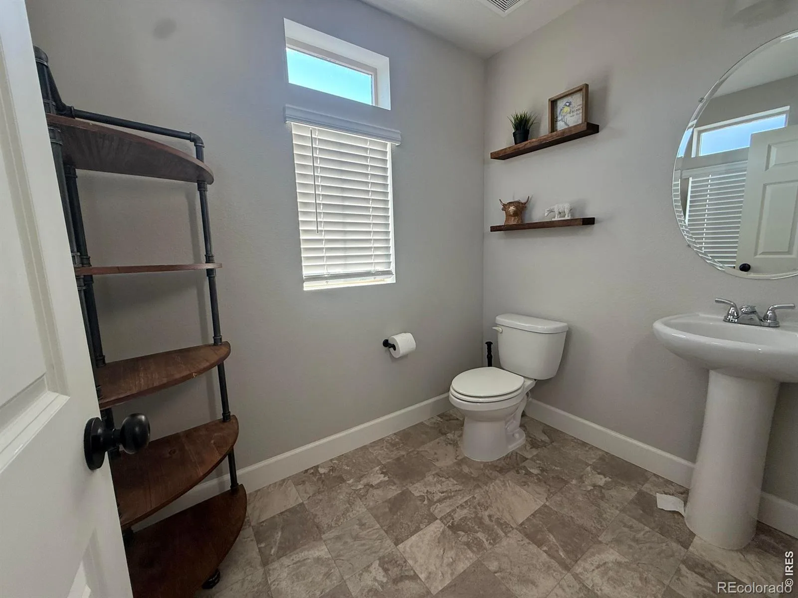 10118 E Zeno Street Commerce City CO 80022 | MLS #RECIR1060231 08262026165850 1600 17