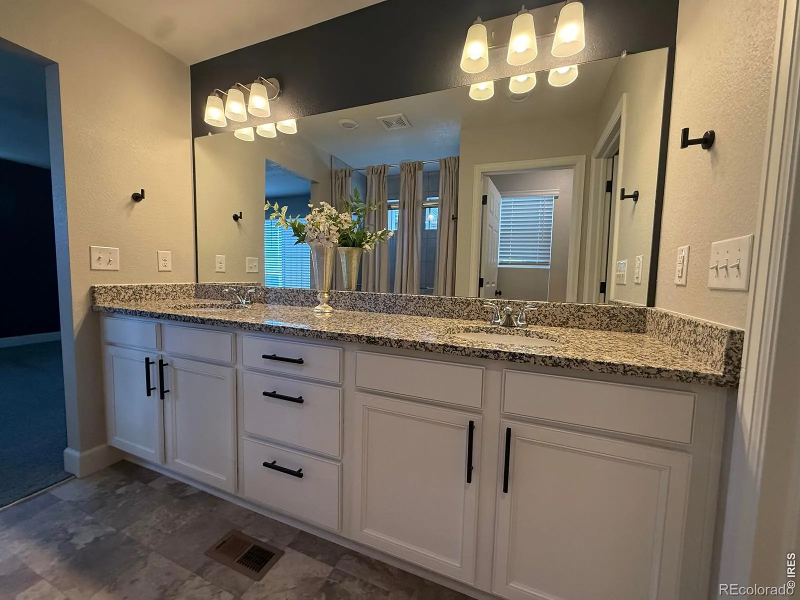 10118 E Zeno Street Commerce City CO 80022 | MLS #RECIR1060231 08262026165850 1600 4