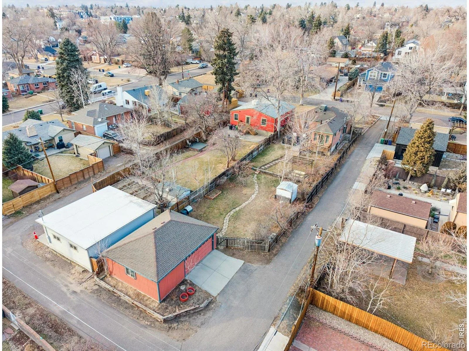 4528 W 27th Avenue Denver CO 80212 MLS #RECIR1060272 07152026091653 1600 36