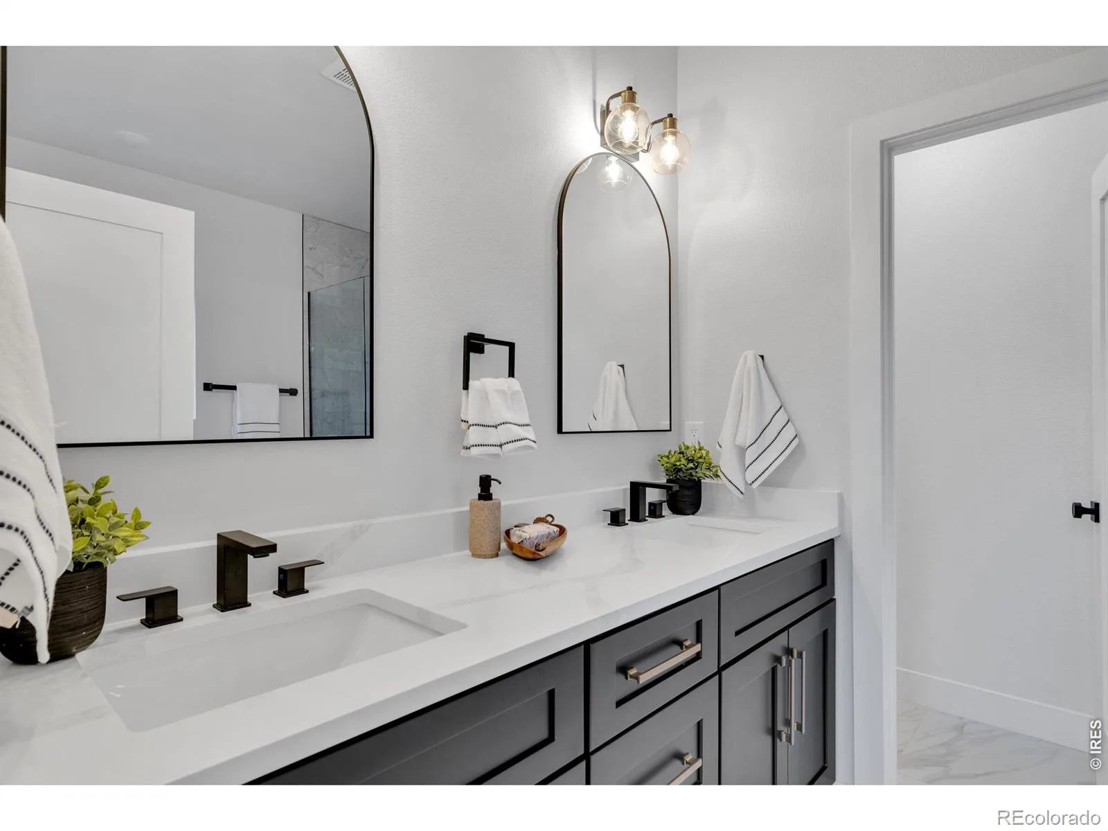 2339 N Irving Street Denver CO 80211 MLS #RECIR1060275 06112026164158 1600 26