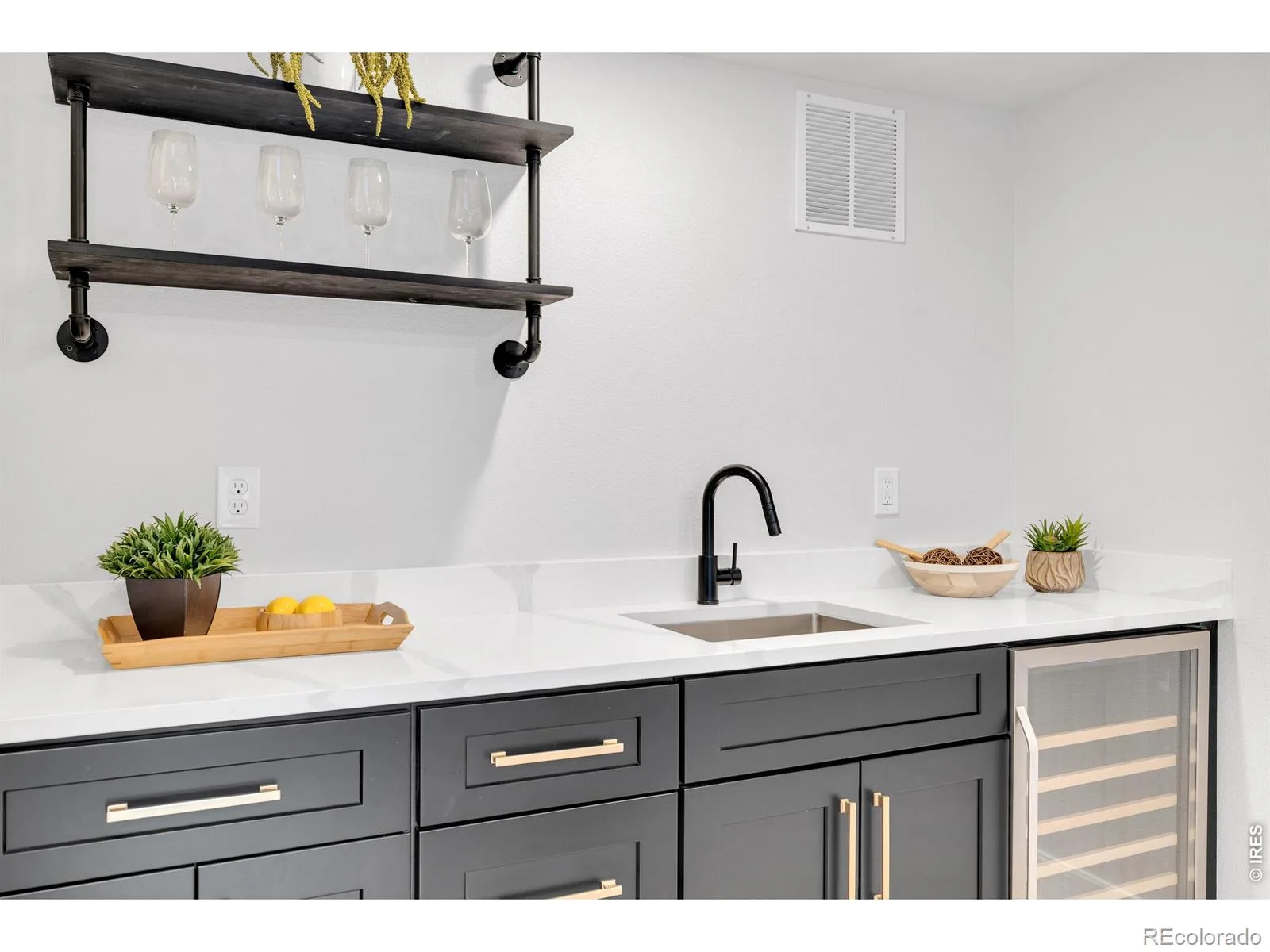 2339 N Irving Street Denver CO 80211 MLS #RECIR1060275 06112026164158 1600 41