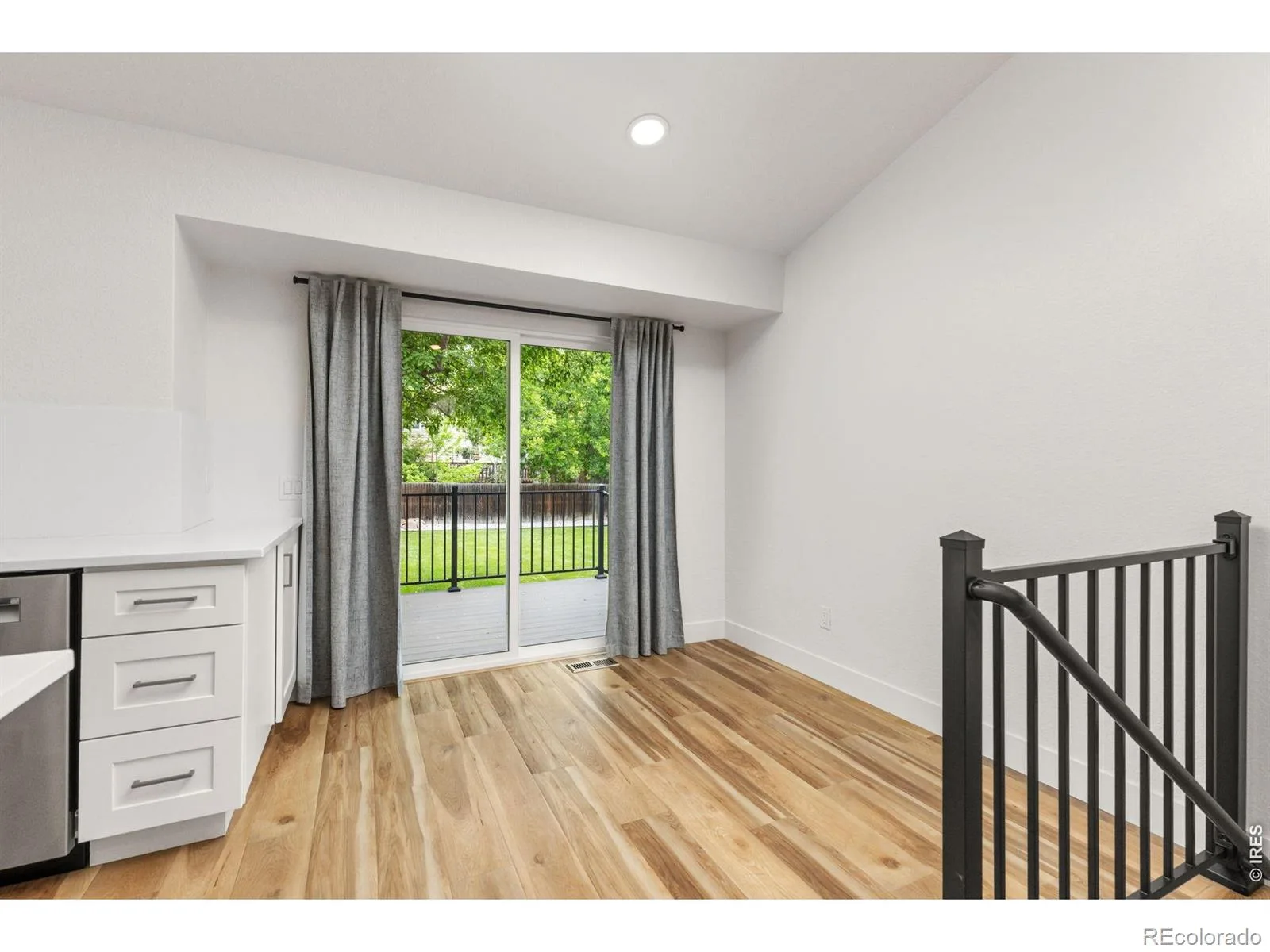 712 Cameron Lane Longmont CO 80504 MLS #RECIR1060300 06122026075948 1600 11
