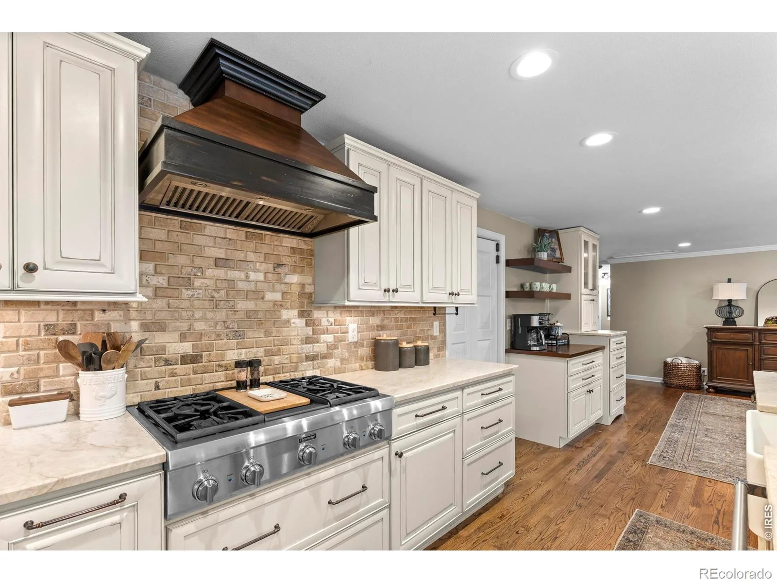 1331 Bellaire Street Broomfield CO 80020 MLS #RECIR1060389 05292026181929 1600 10