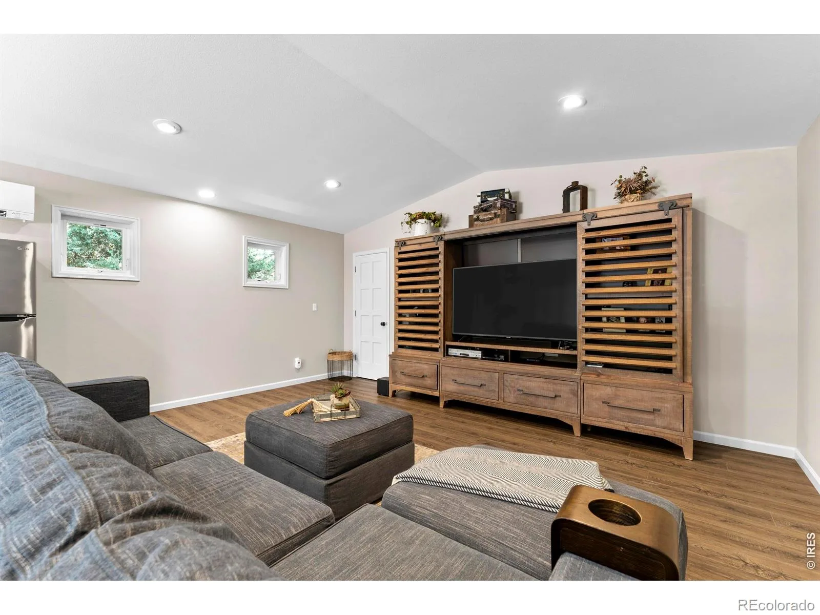 1331 Bellaire Street Broomfield CO 80020 MLS #RECIR1060389 05292026181929 1600 20