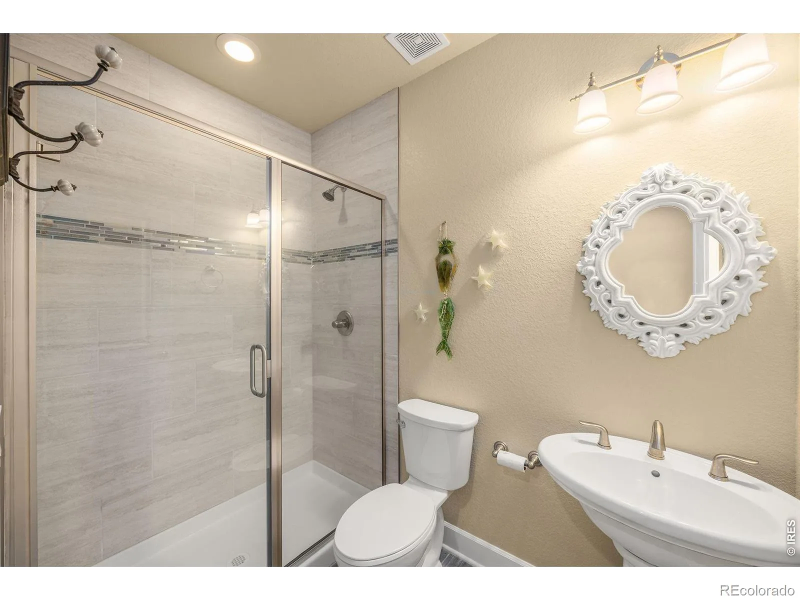 15934 Wild Horse Drive Broomfield CO 80023 | MLS #RECIR1060415 07302026191953 1600 15