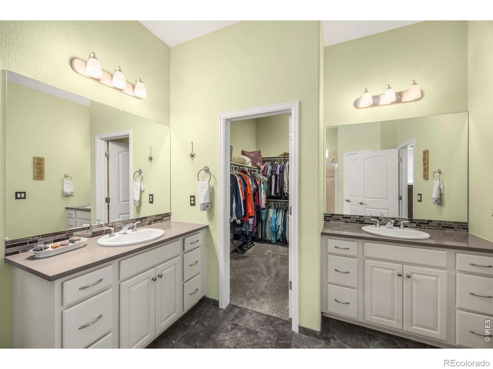 15934 Wild Horse Drive Broomfield CO 80023 | MLS #RECIR1060415 07302026191953 1600 9