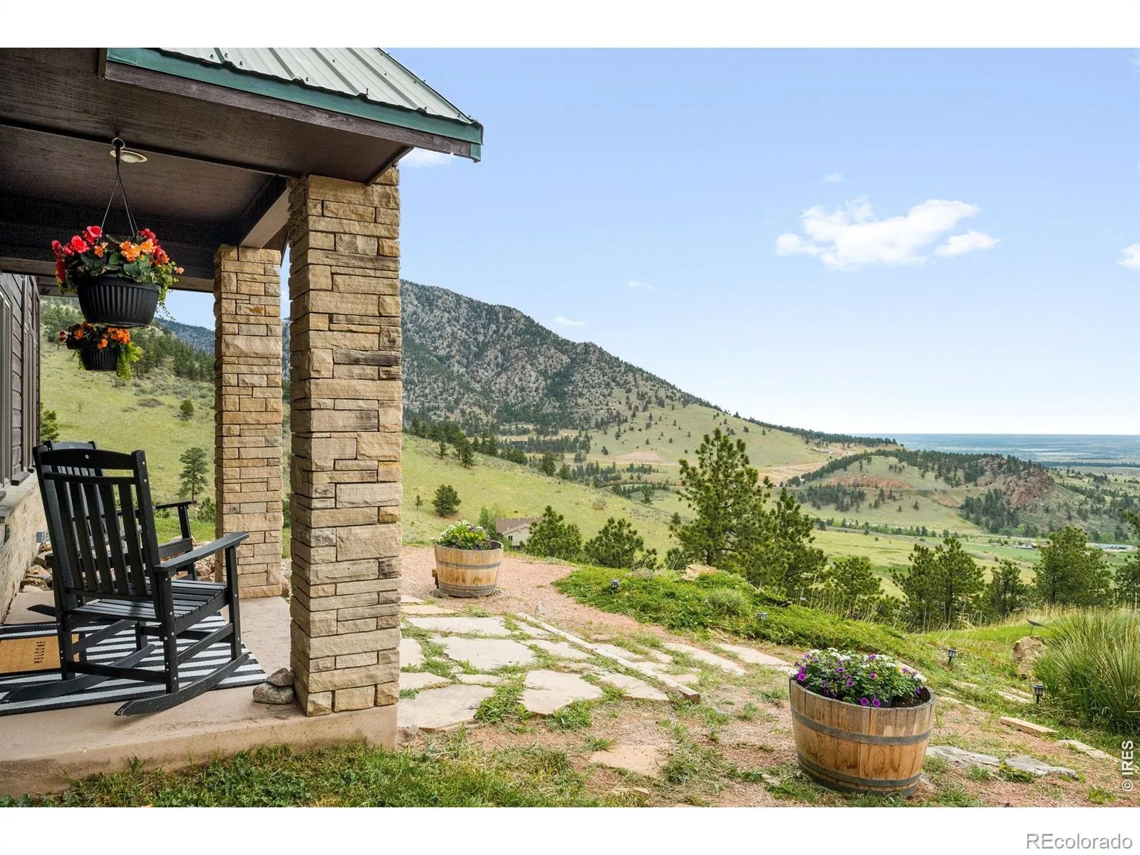 9537 Ute Drive Golden CO 80403 | MLS #RECIR1060448 08172026215651 1600 1