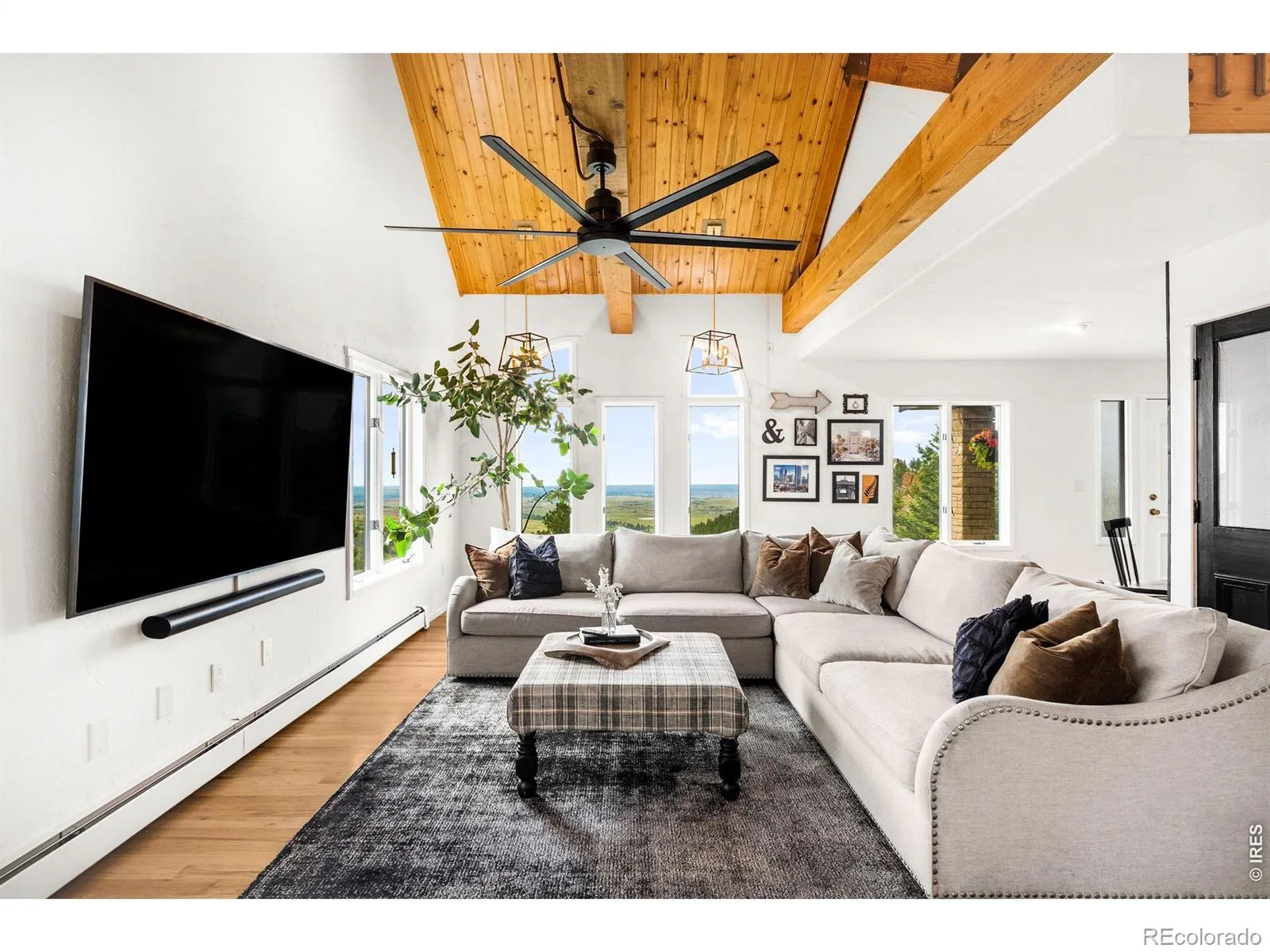 9537 Ute Drive Golden CO 80403 | MLS #RECIR1060448 08172026215651 1600 8